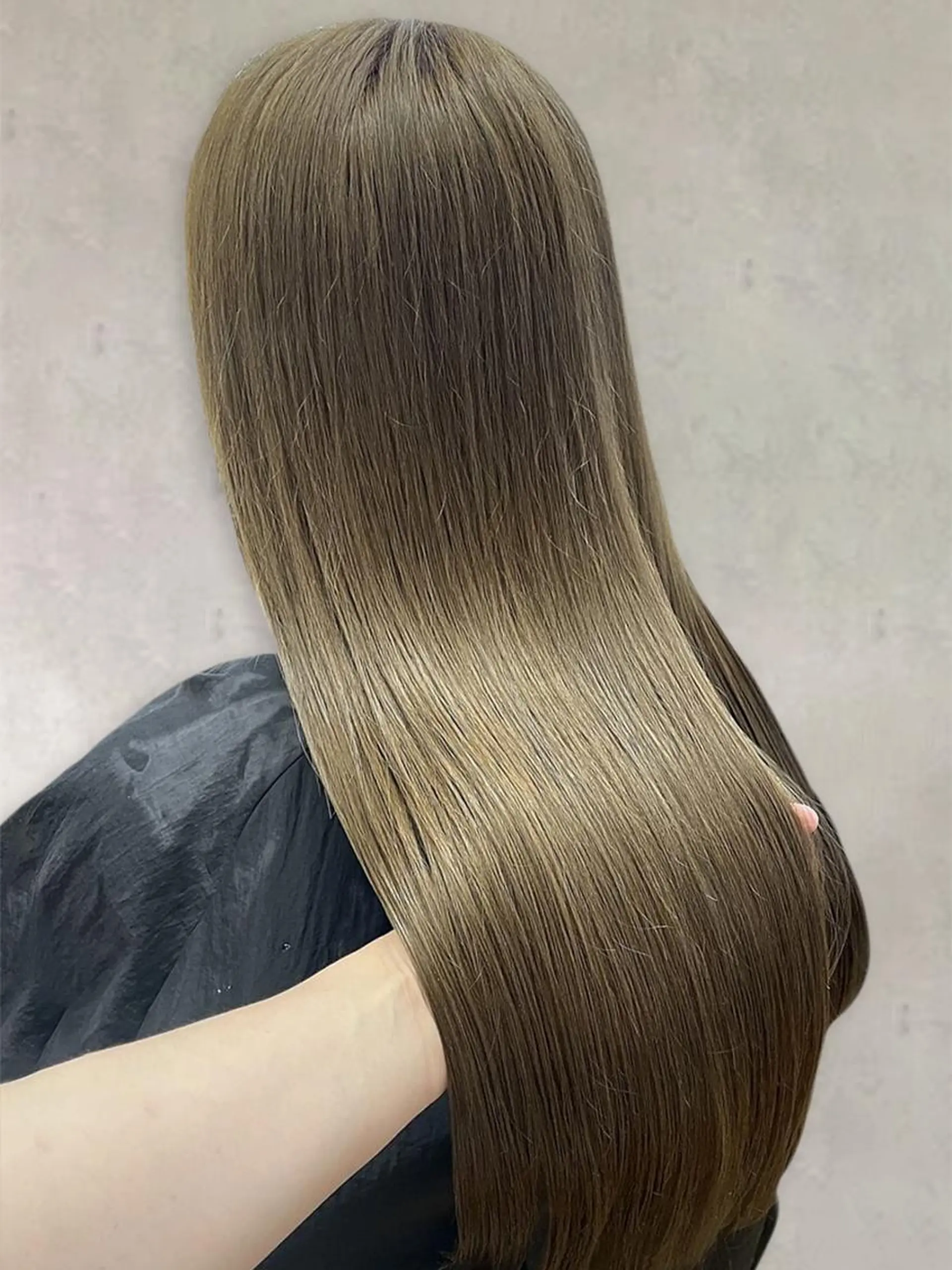 カラー Blossomミカ 🦋眉マツパマツエクのヘアスタイル