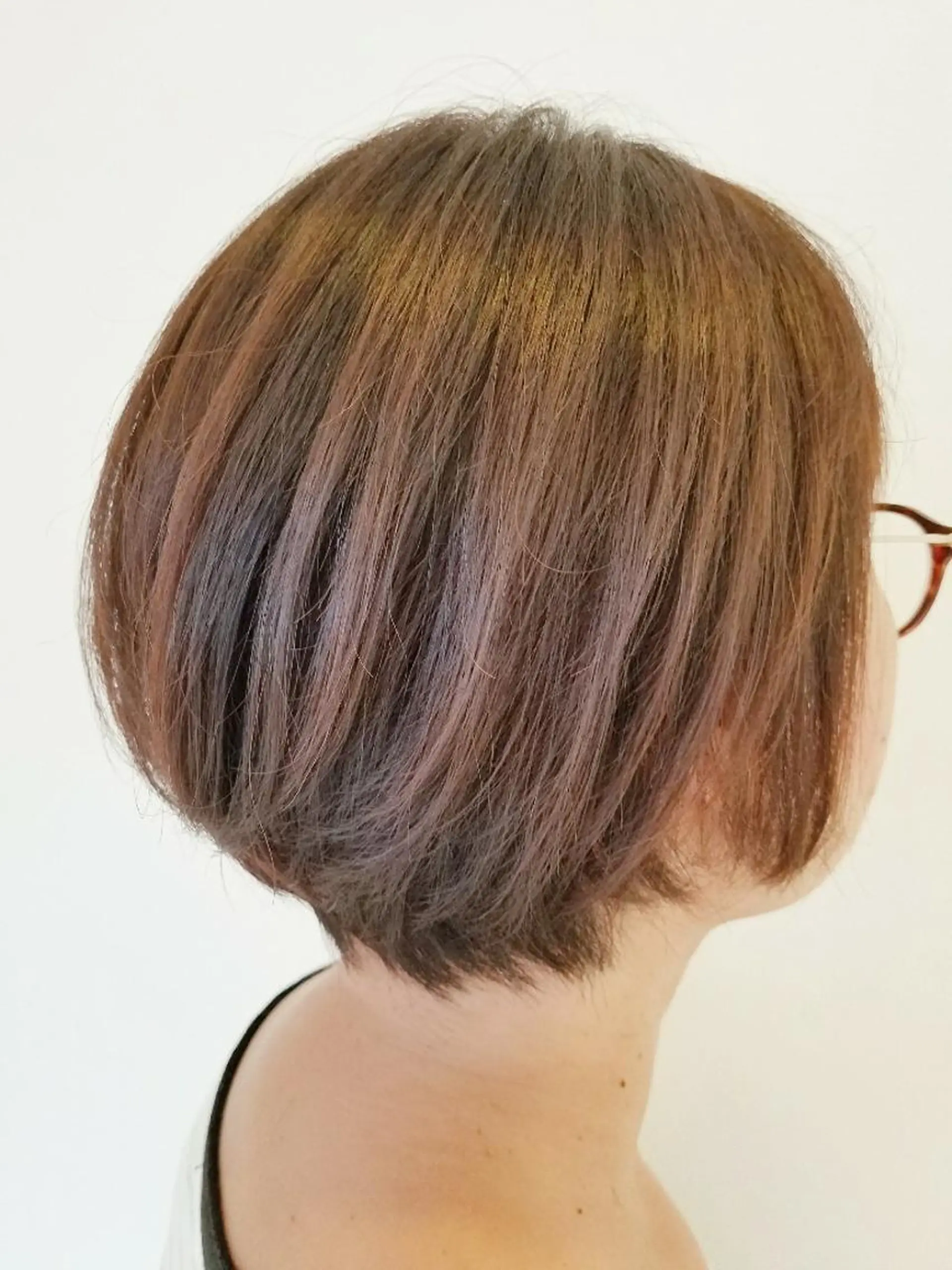 ショート カラー ブラウンカラー ショートヘア 髪質改善/ハイライト 小林秀樹のヘアスタイル