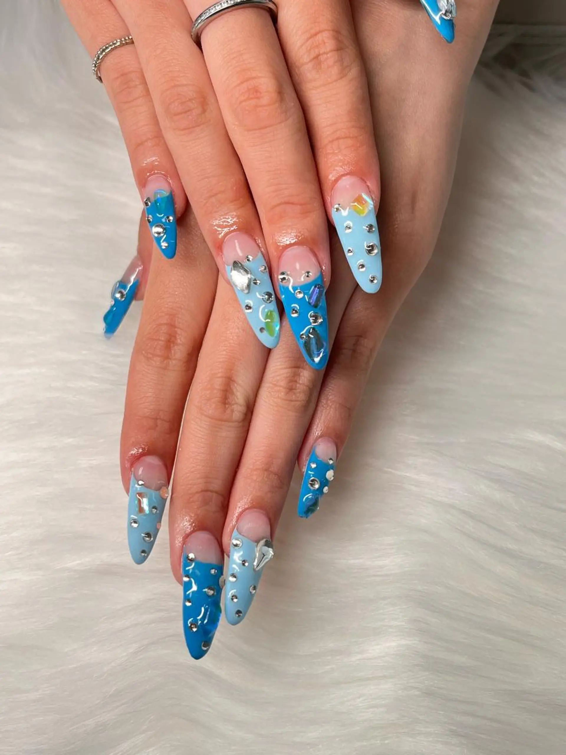 ネイル NAIL　Y's所属・NAIL　Y's 💙のネイルデザイン