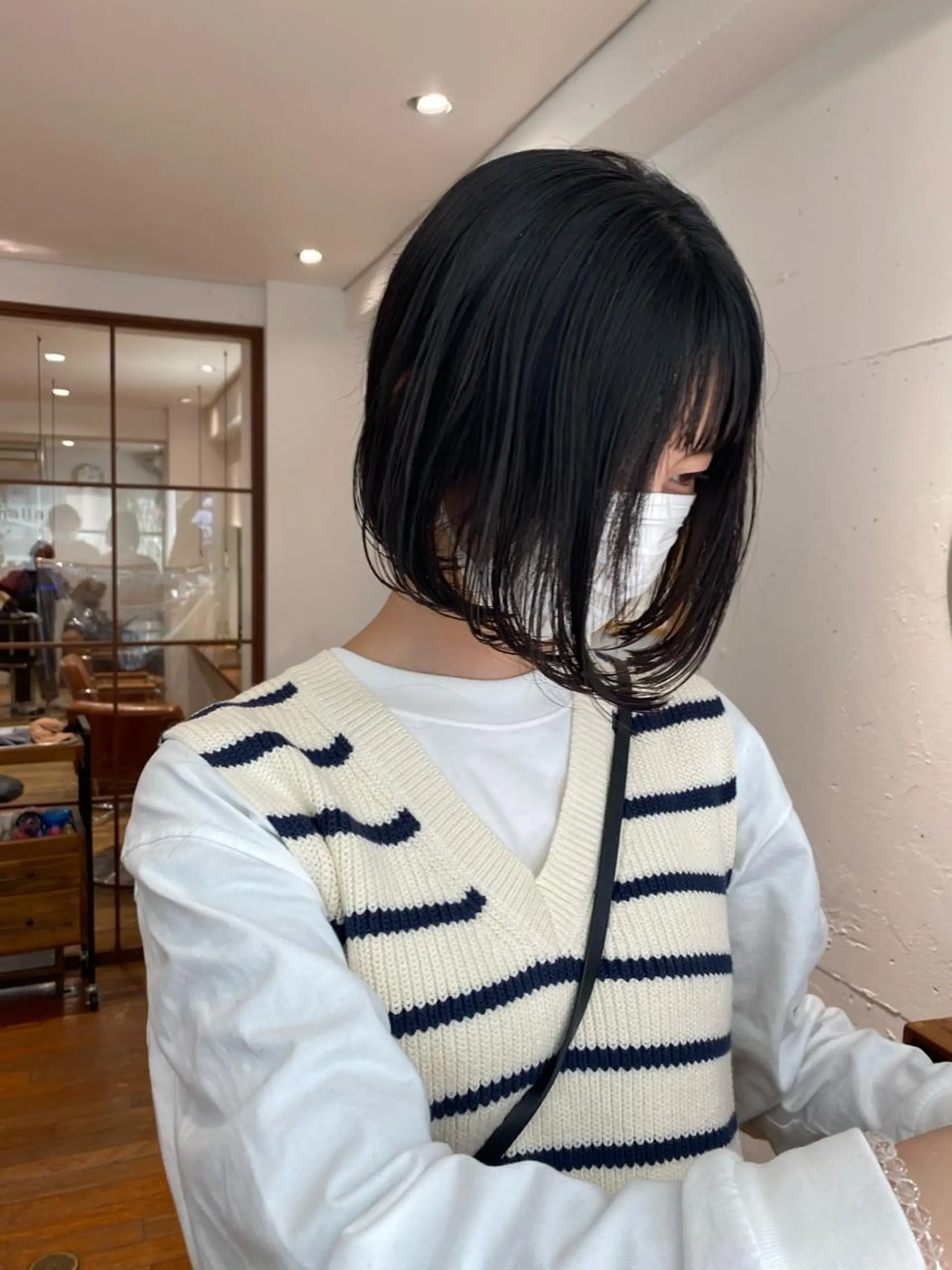 ミディアム カラー salowin三丁目所属・🟩ベージュ/ショー ト/ボブ🟩タカモリのヘアスタイル