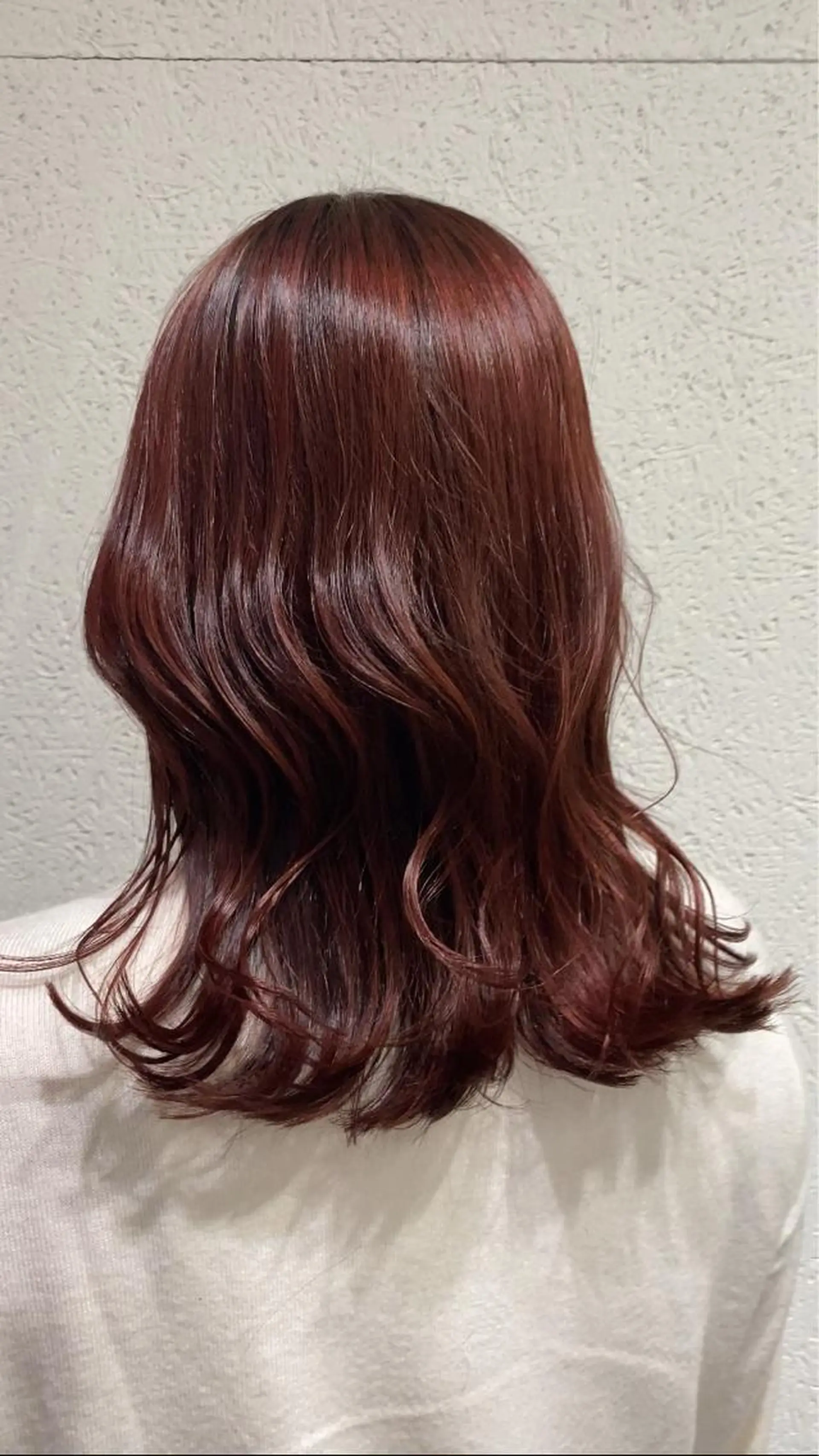 ミディアム ✂️carina✂️ ハイトーンカラー🤩のヘアスタイル