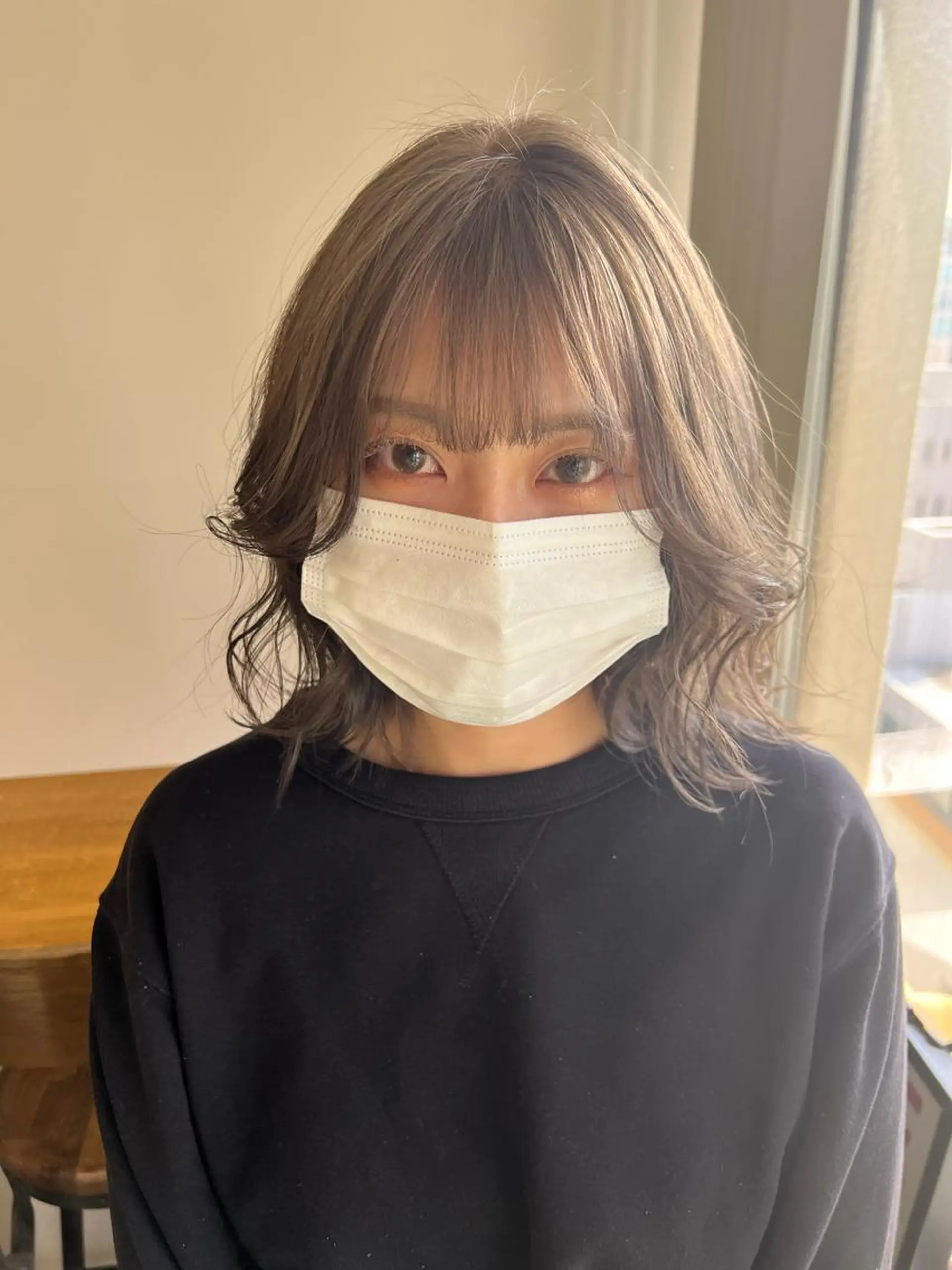 ミディアム カラー ヘアアレンジ ベージュカラー ミルクティーベージュ ヘアカラー トリートメント 金子 廉のヘアスタイル