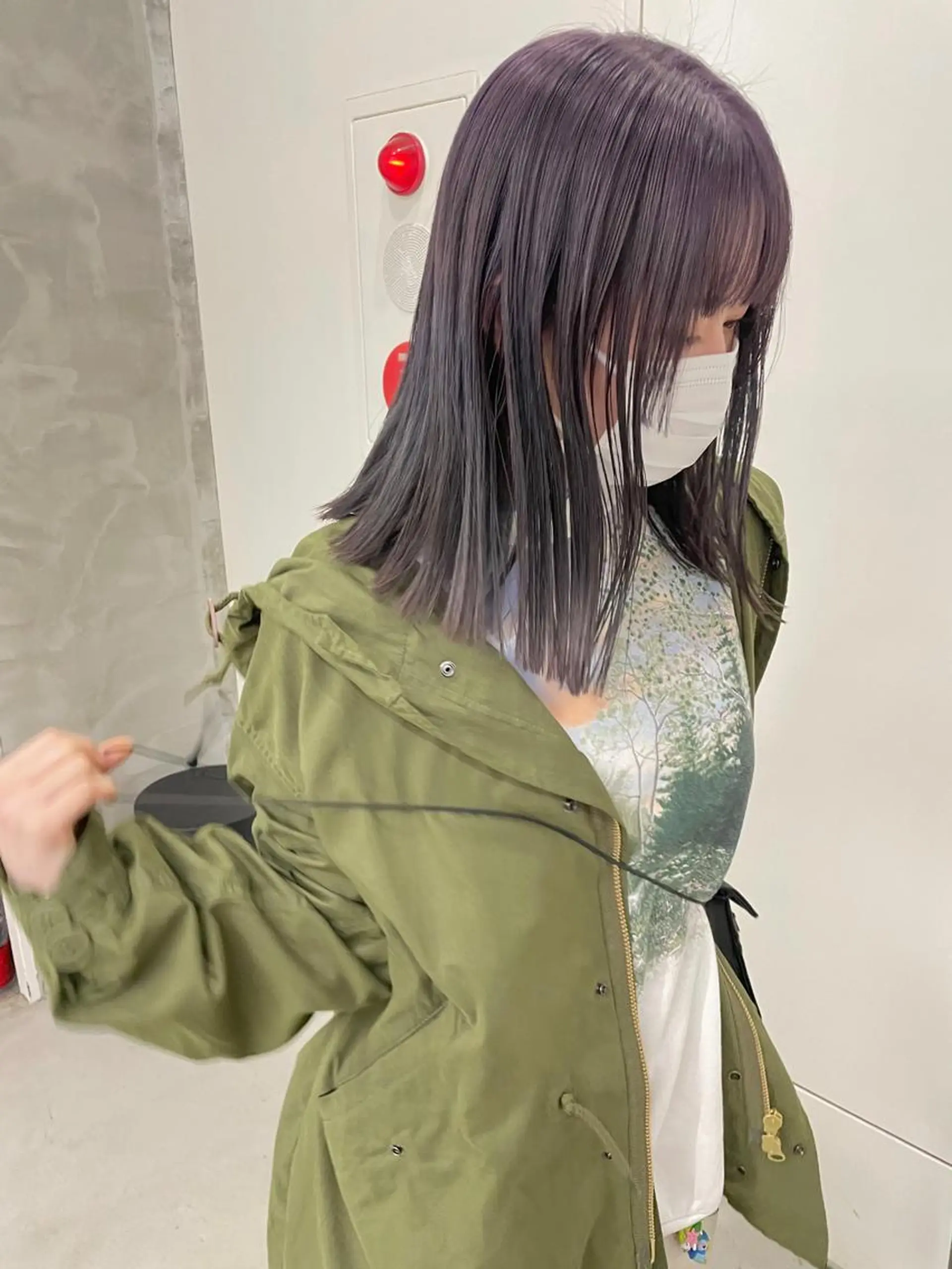 セミロング カラー yurika☁️ 似合わせ｜レイヤーのヘアスタイル