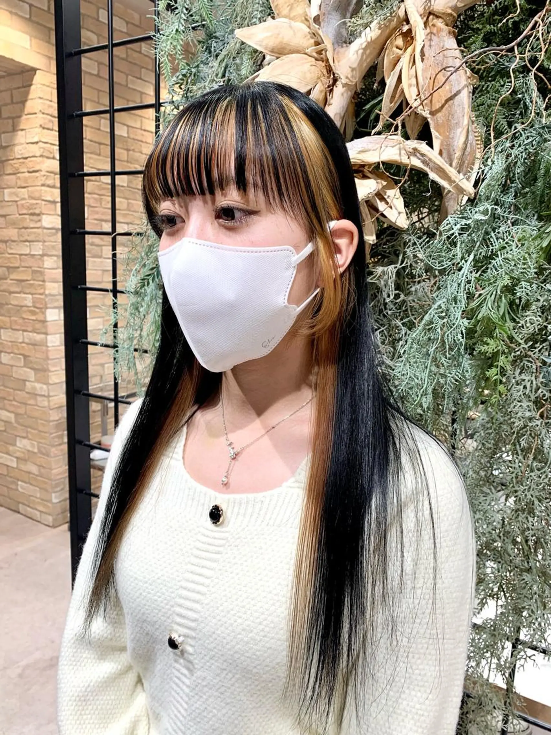 ロング カラー デザインカラー ヘアカラー 【髪質改善】 優菜のヘアスタイル