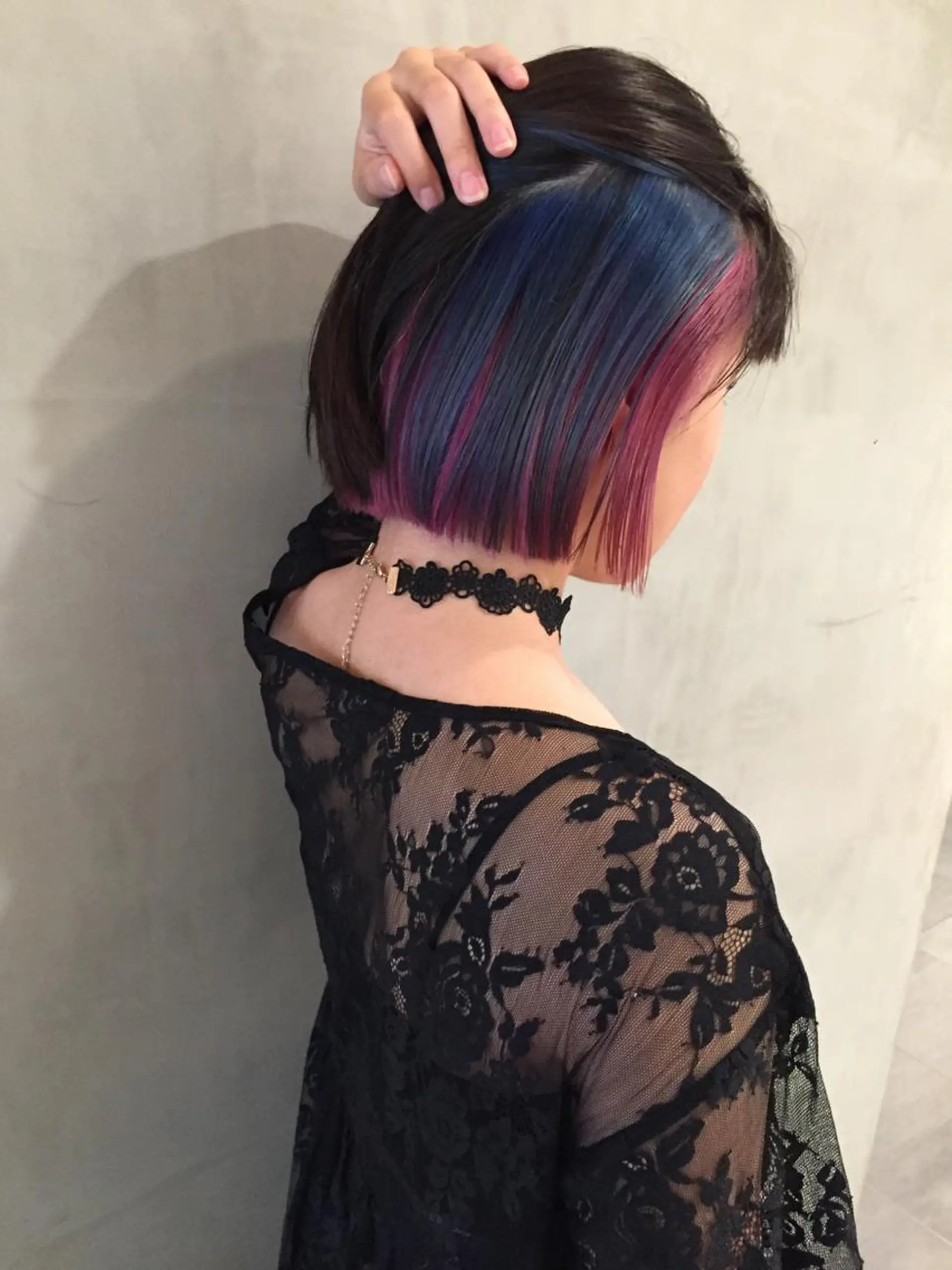 ショート カラー ブルーカラー パープルカラー laughl所属・大西 直人のヘアスタイル