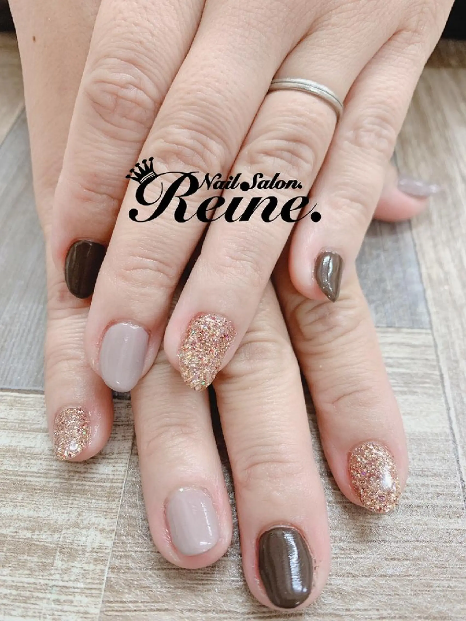 ネイル 冬ネイル Nailsalon Reine所属・玉栄 伶奈のネイルデザイン