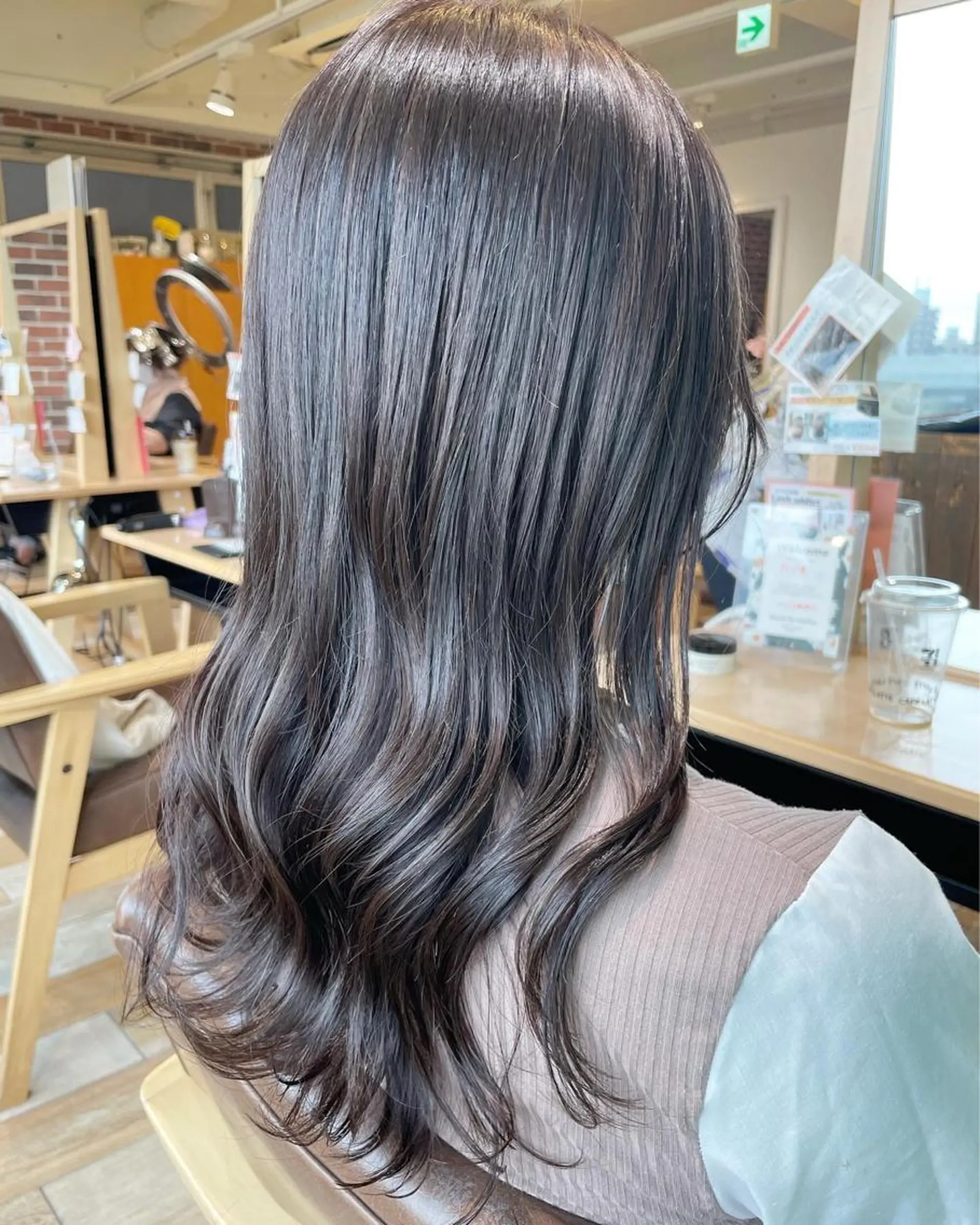 カラー カット ヘアカラー 石渡このみ 🍊レイヤーカットのヘアスタイル