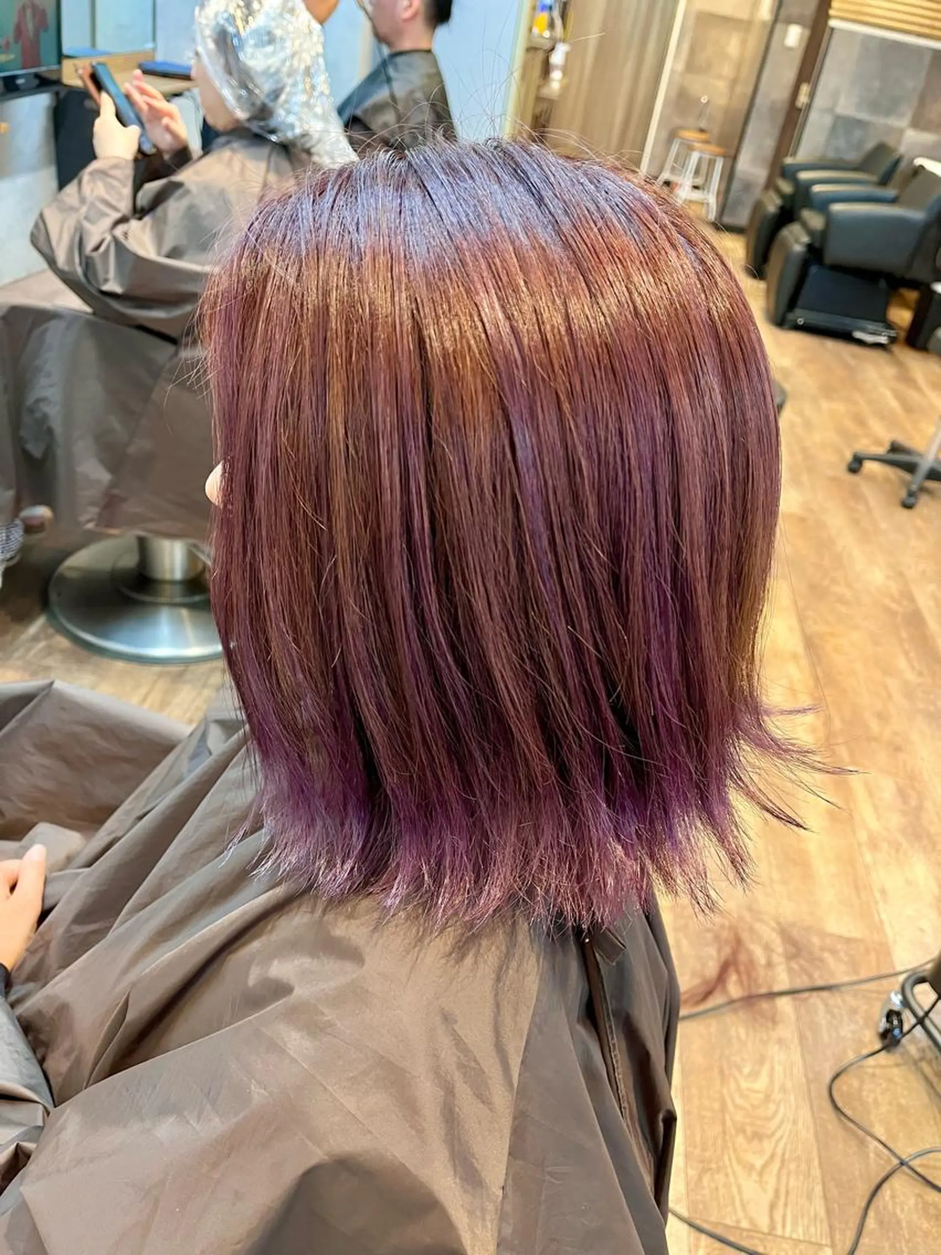 ミディアム カラー バイオレットカラー カット トリートメント 松井 敬太郎のヘアスタイル