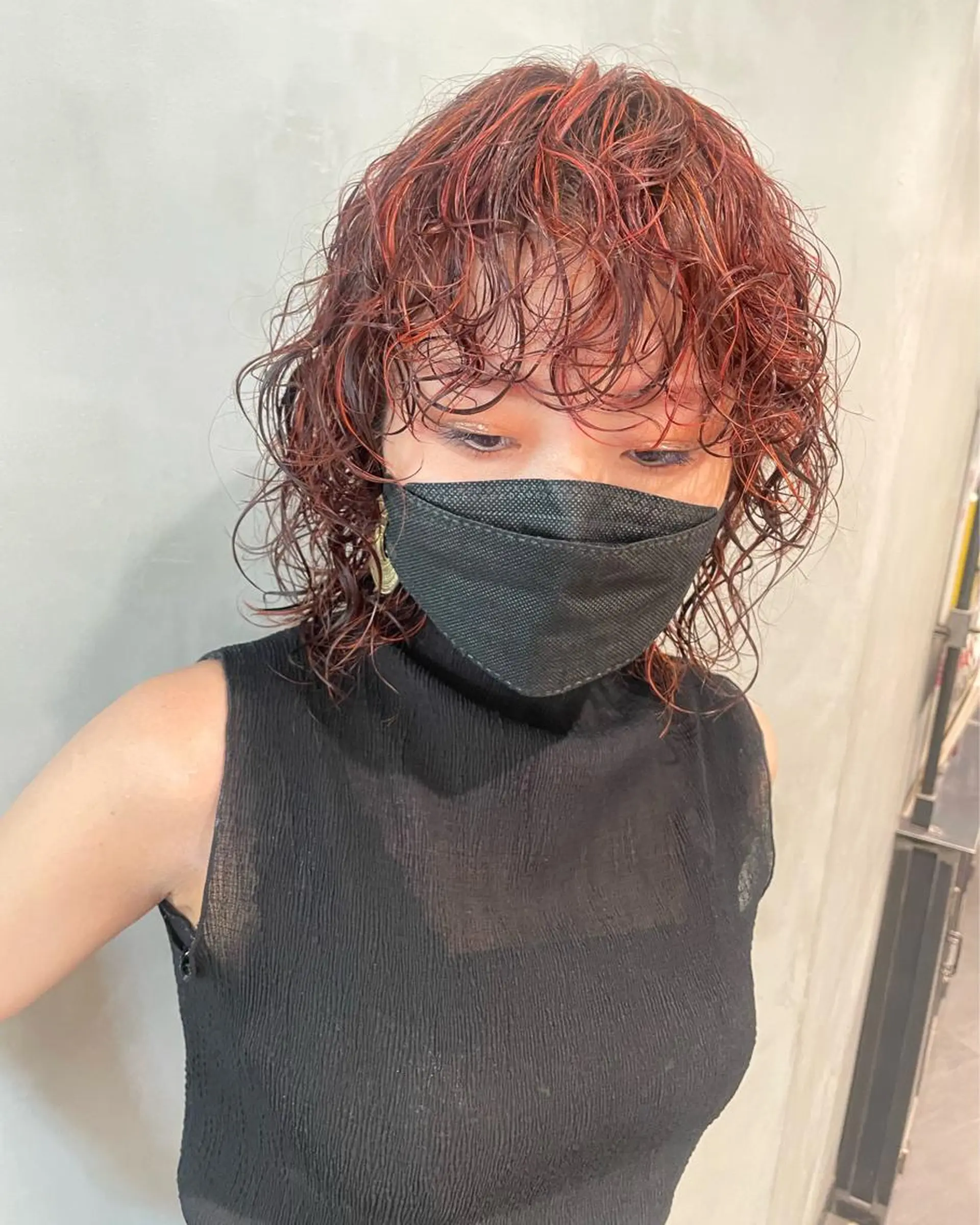 ミディアム カラー パーマ ヘアカラー トリートメント 優 作のヘアスタイル