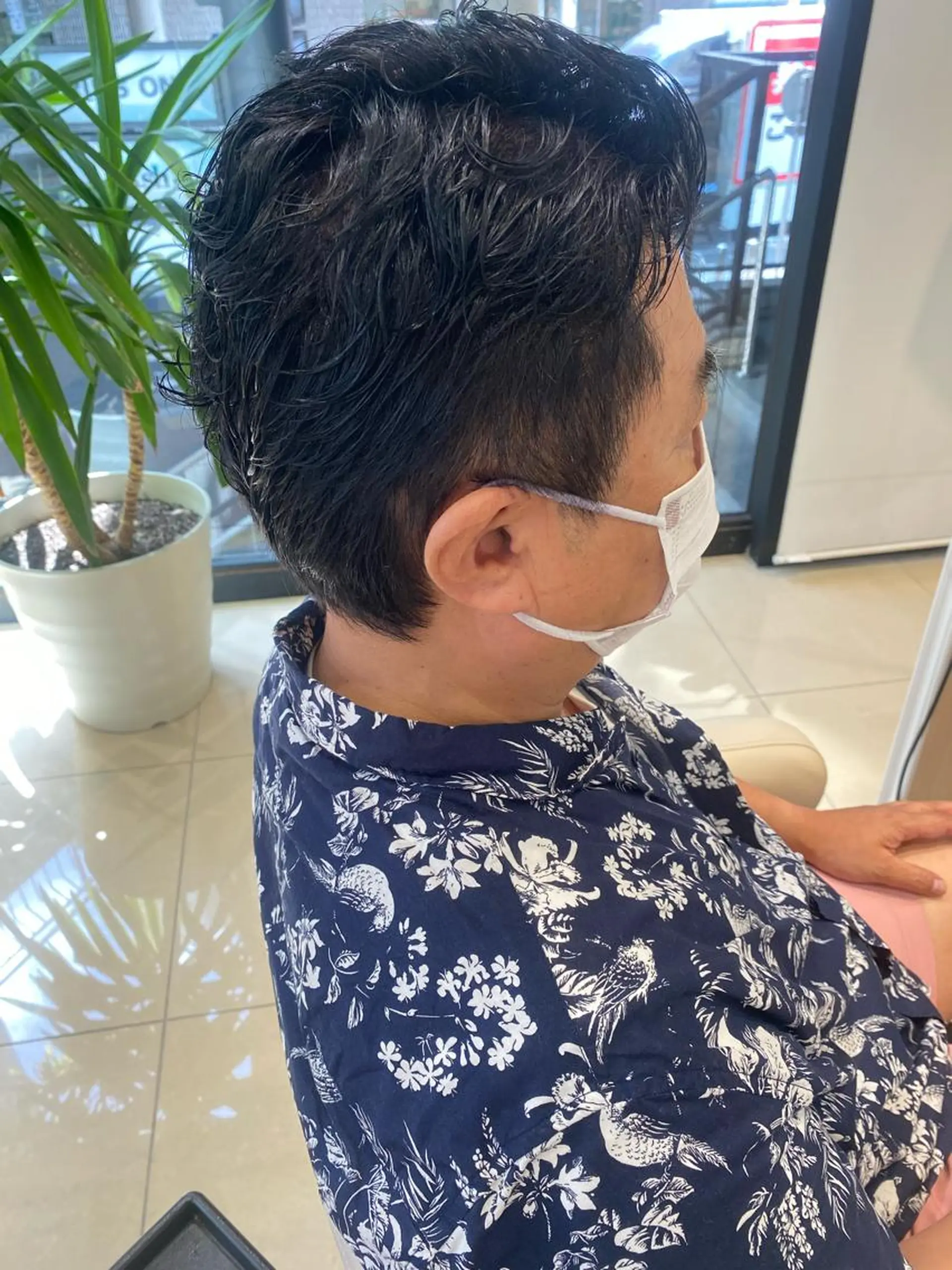 ショート カラー パーマ メンズ 🩵波巻き／ツイスパ HARU💎のヘアスタイル