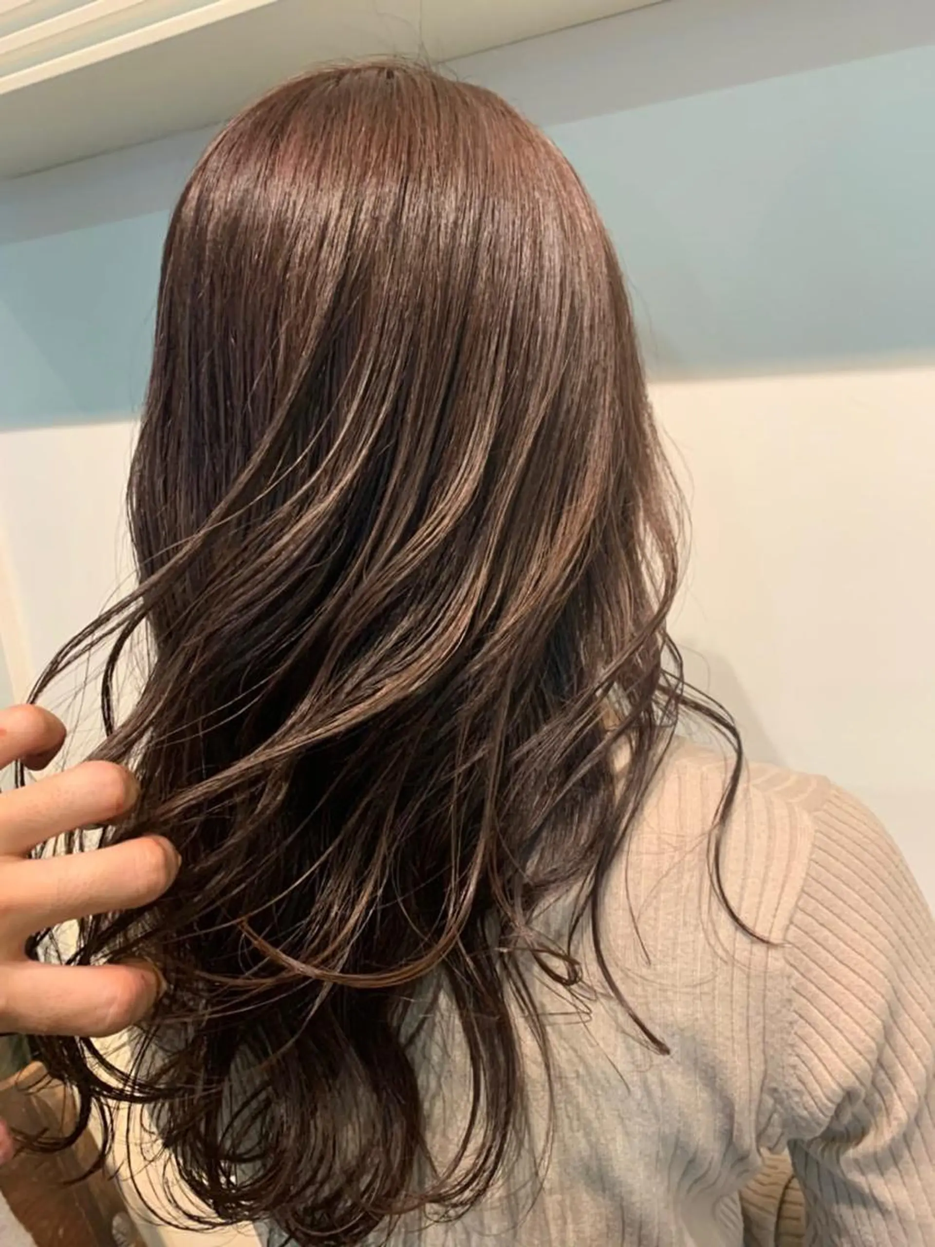 セミロング カット ヘアカラー トリートメント ヘッドスパ ヘアセット 山口 竣也のヘアスタイル
