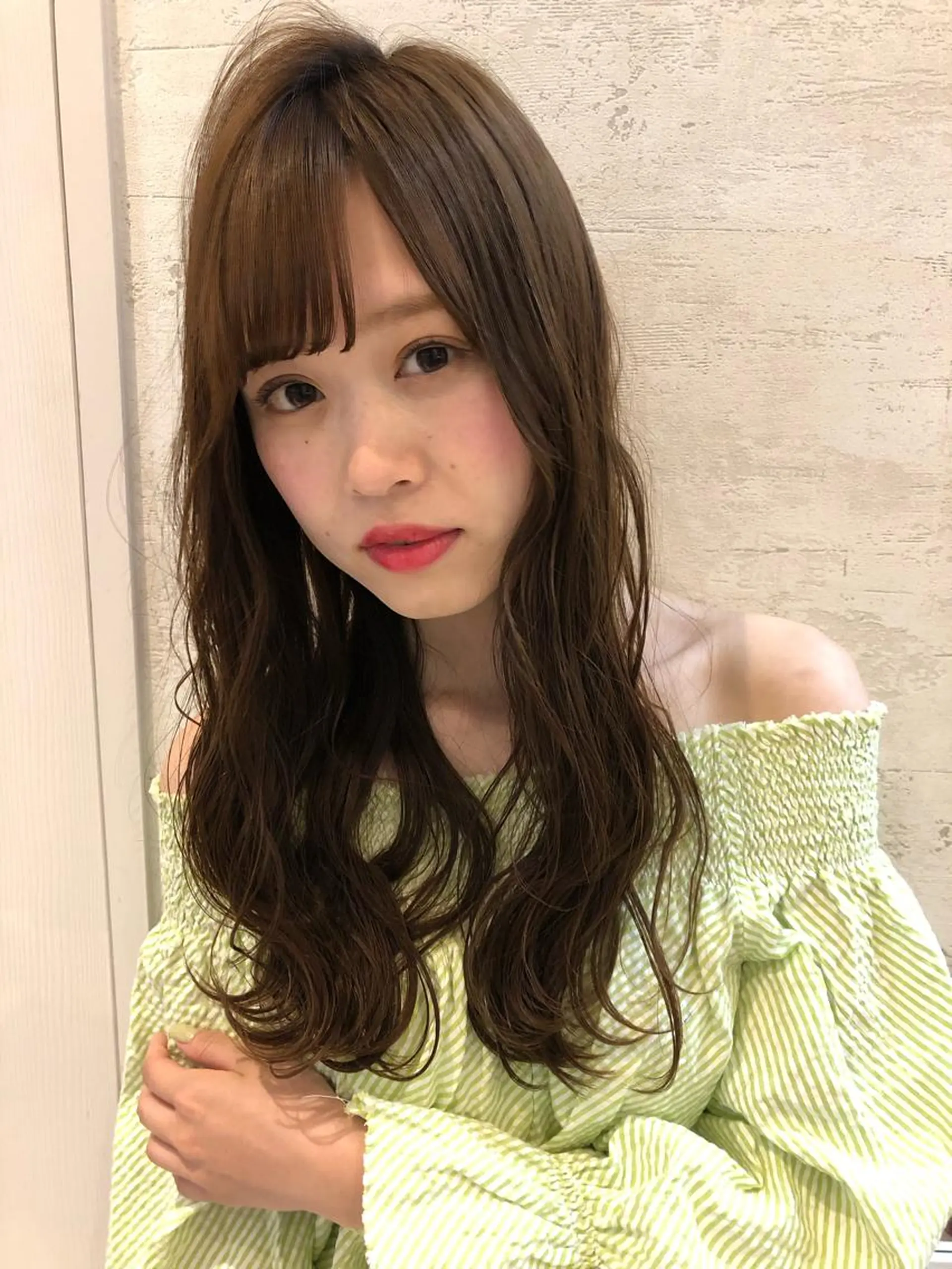 セミロング アッシュ カット ヘアカラー トリートメント 代表山口ひな 髪質改善のプロのヘアスタイル