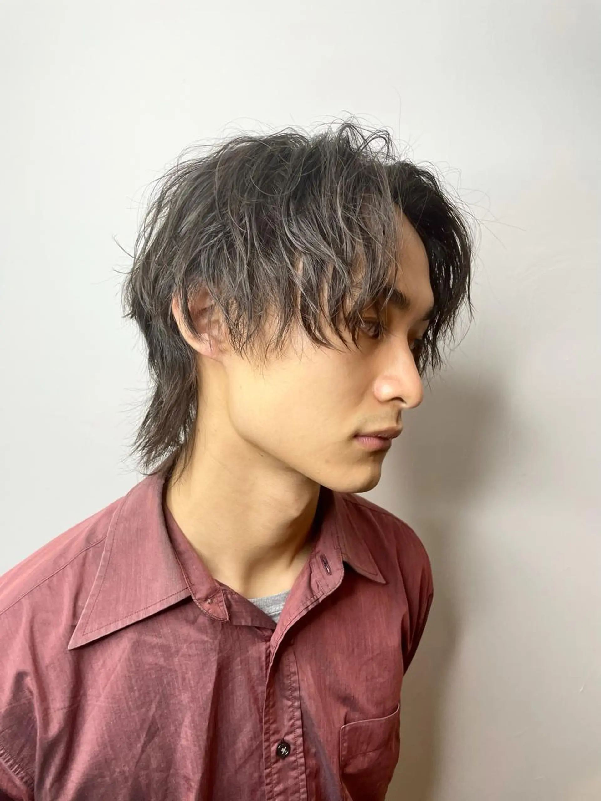 ミディアム ウルフカット 渋谷 ミモザワークス タニグチヨシユキのヘアスタイル