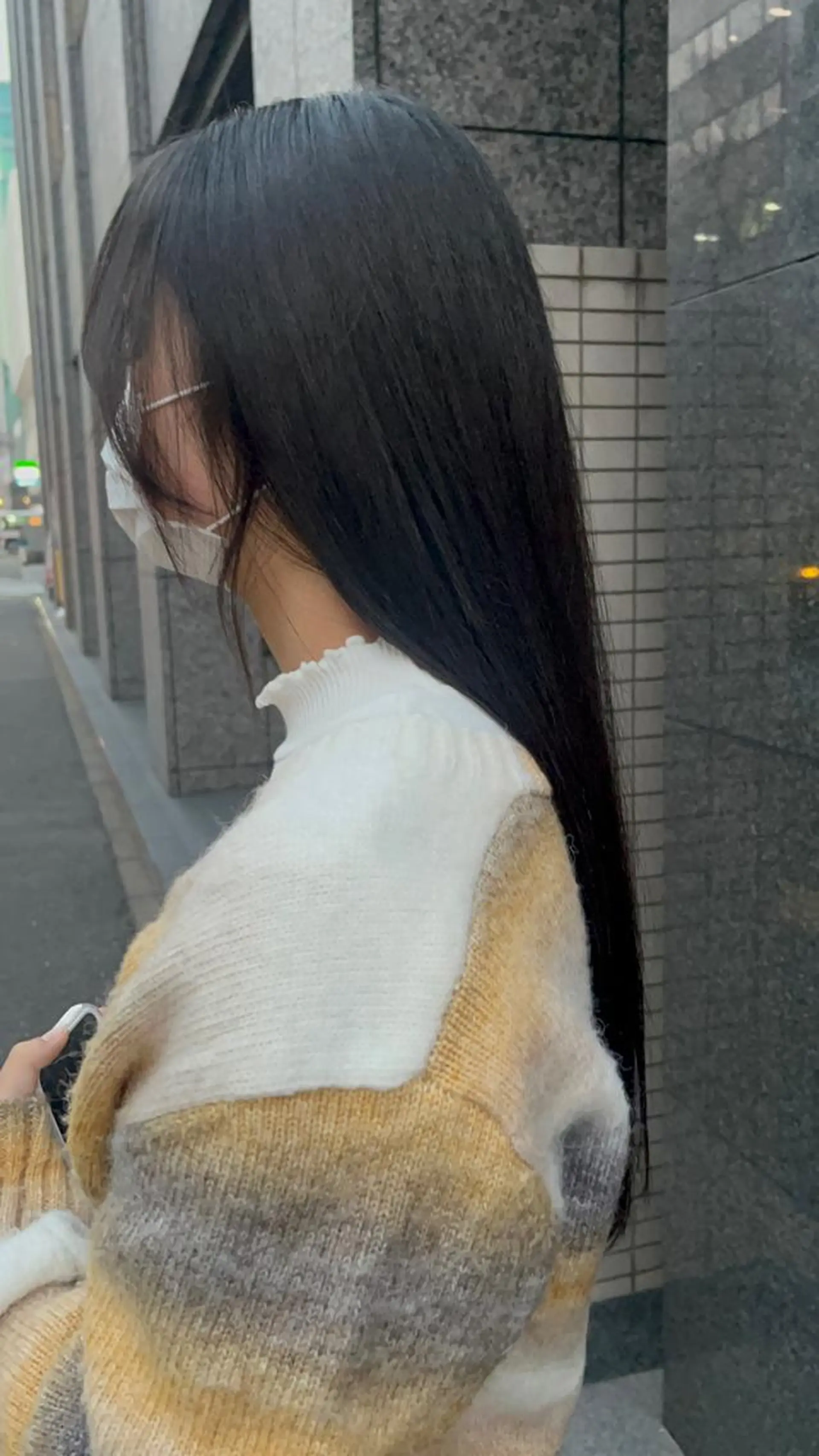 ロング こまつばらみお/レイ ヤー/ダブルカラーのヘアスタイル