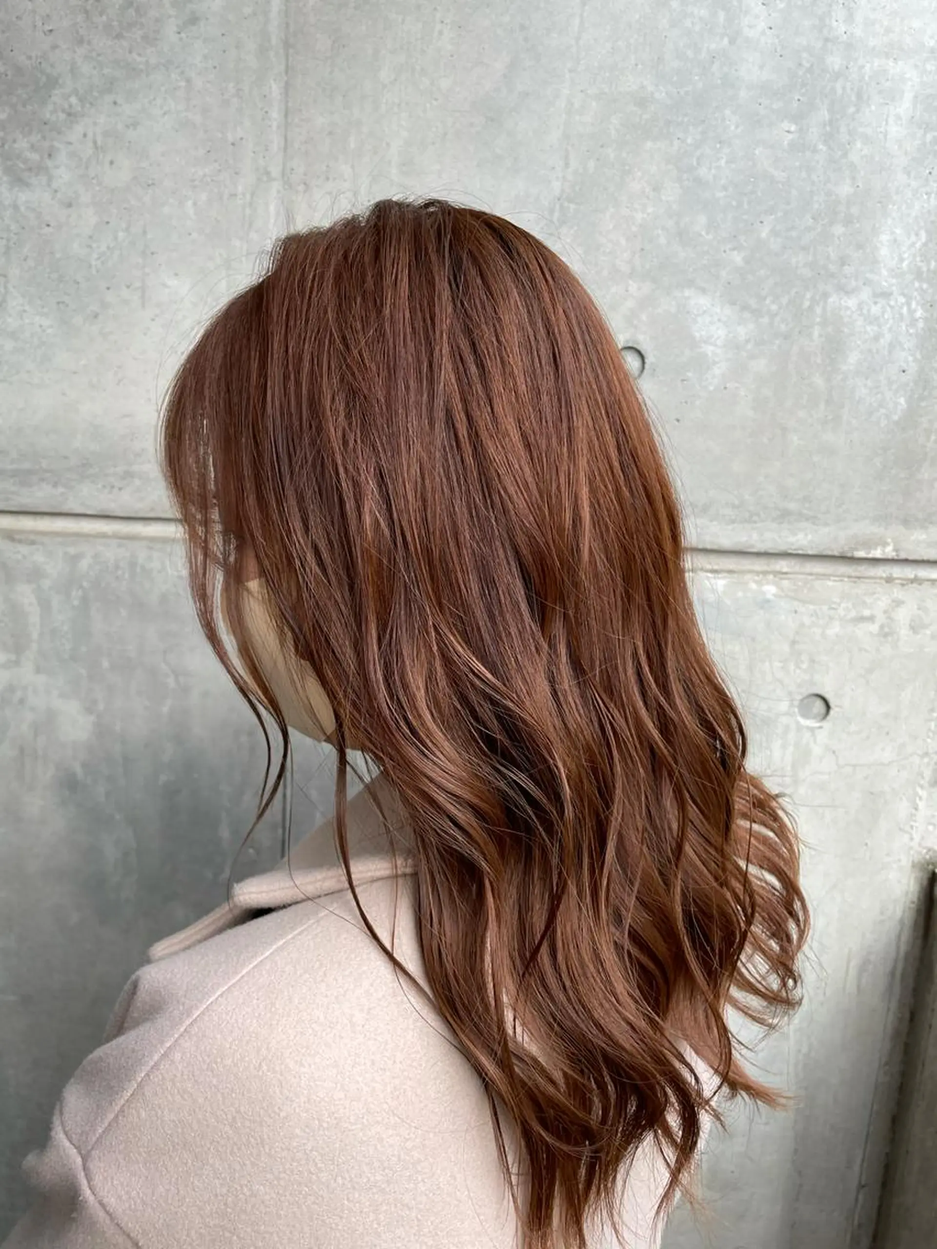 セミロング ヘアカラー 新宿韓国風レイヤー カット内田智大のヘアスタイル