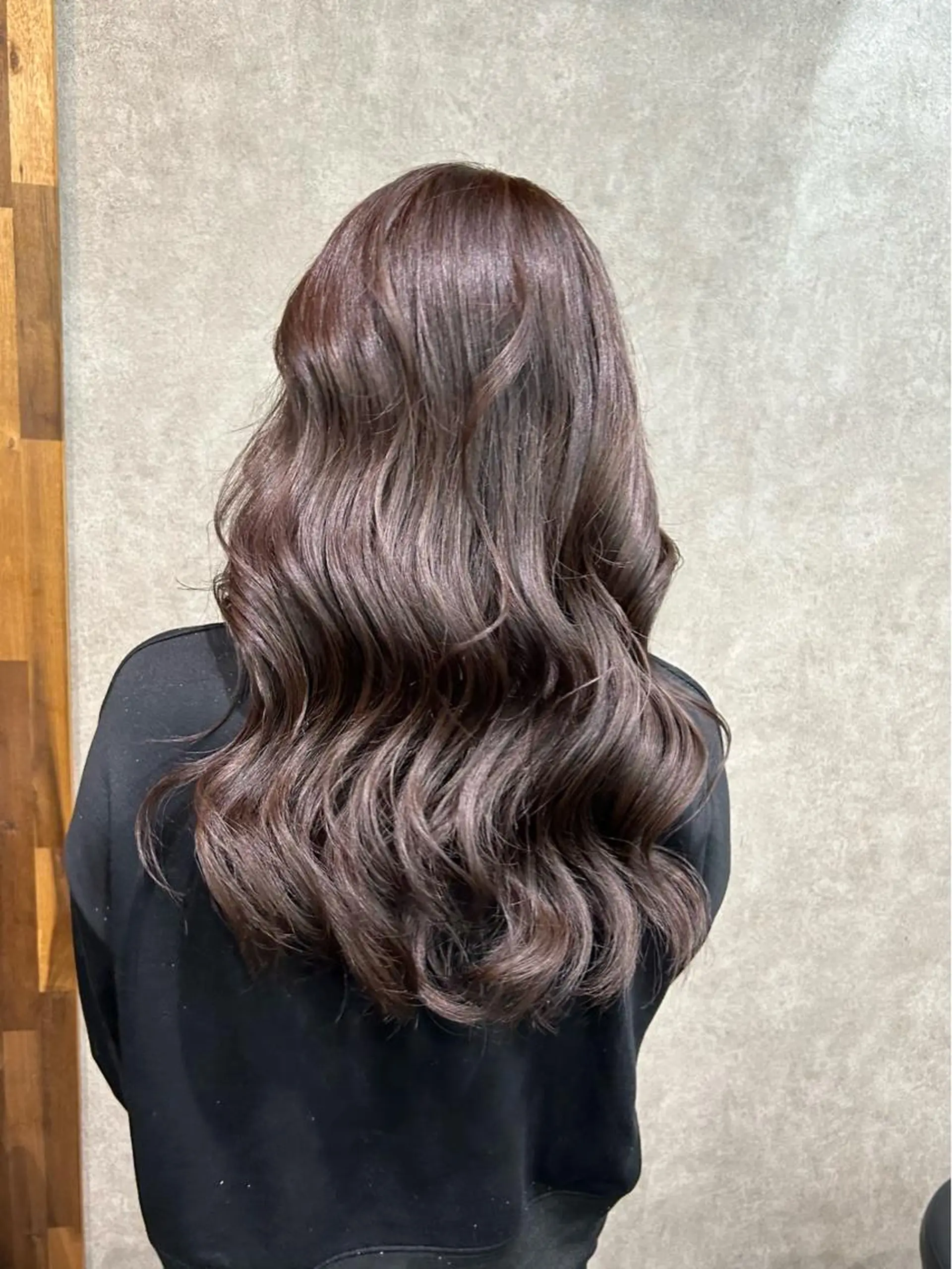 ロング カラー ヘアアレンジ 荒木 真衣のヘアスタイル