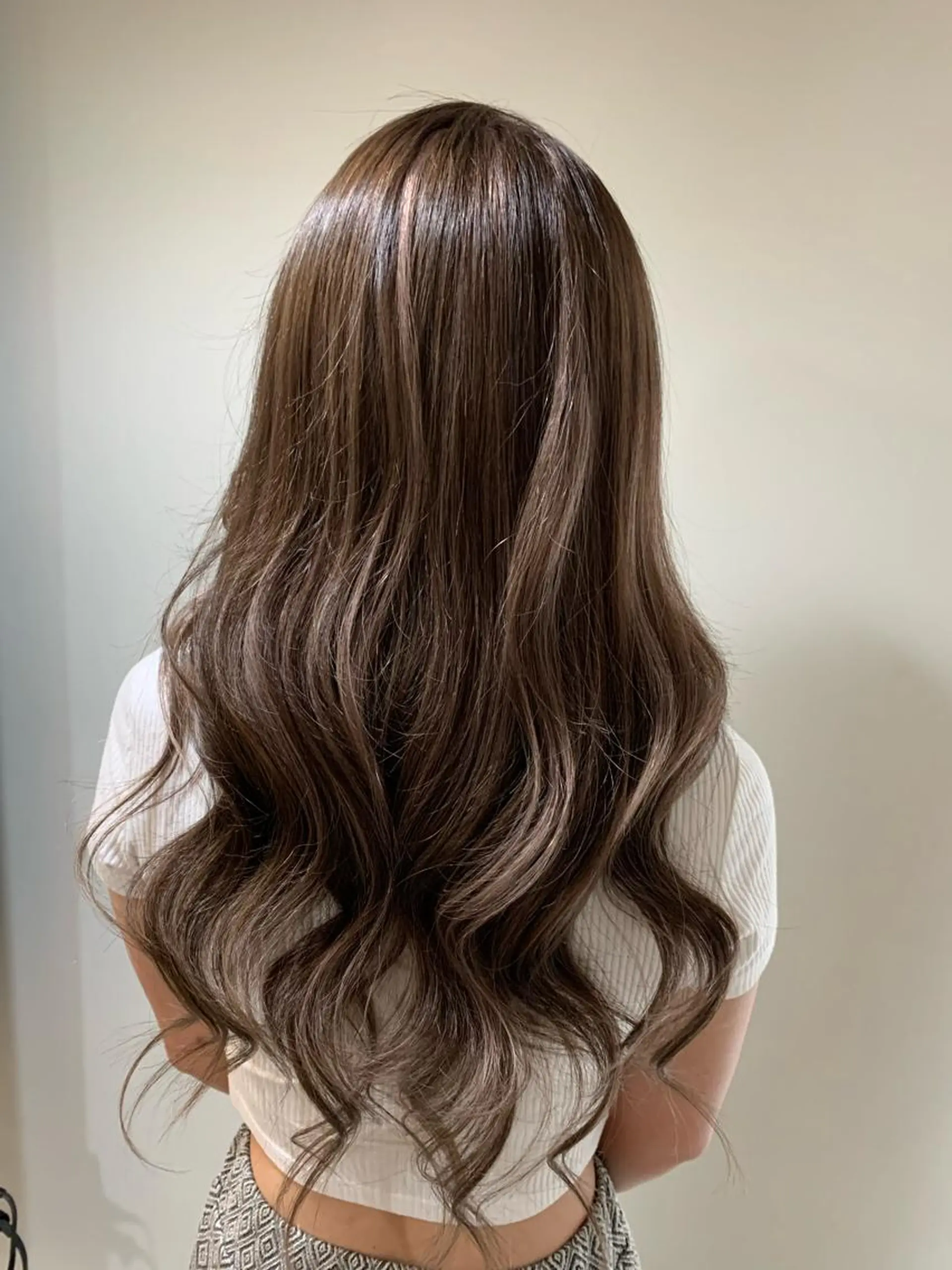 セミロング カラー ヘアアレンジ ブリーチ ハイライトカラー ハイトーンカラー ブリーチなしカラー エクステ alpha. カラーエクステ下妻のヘアスタイル