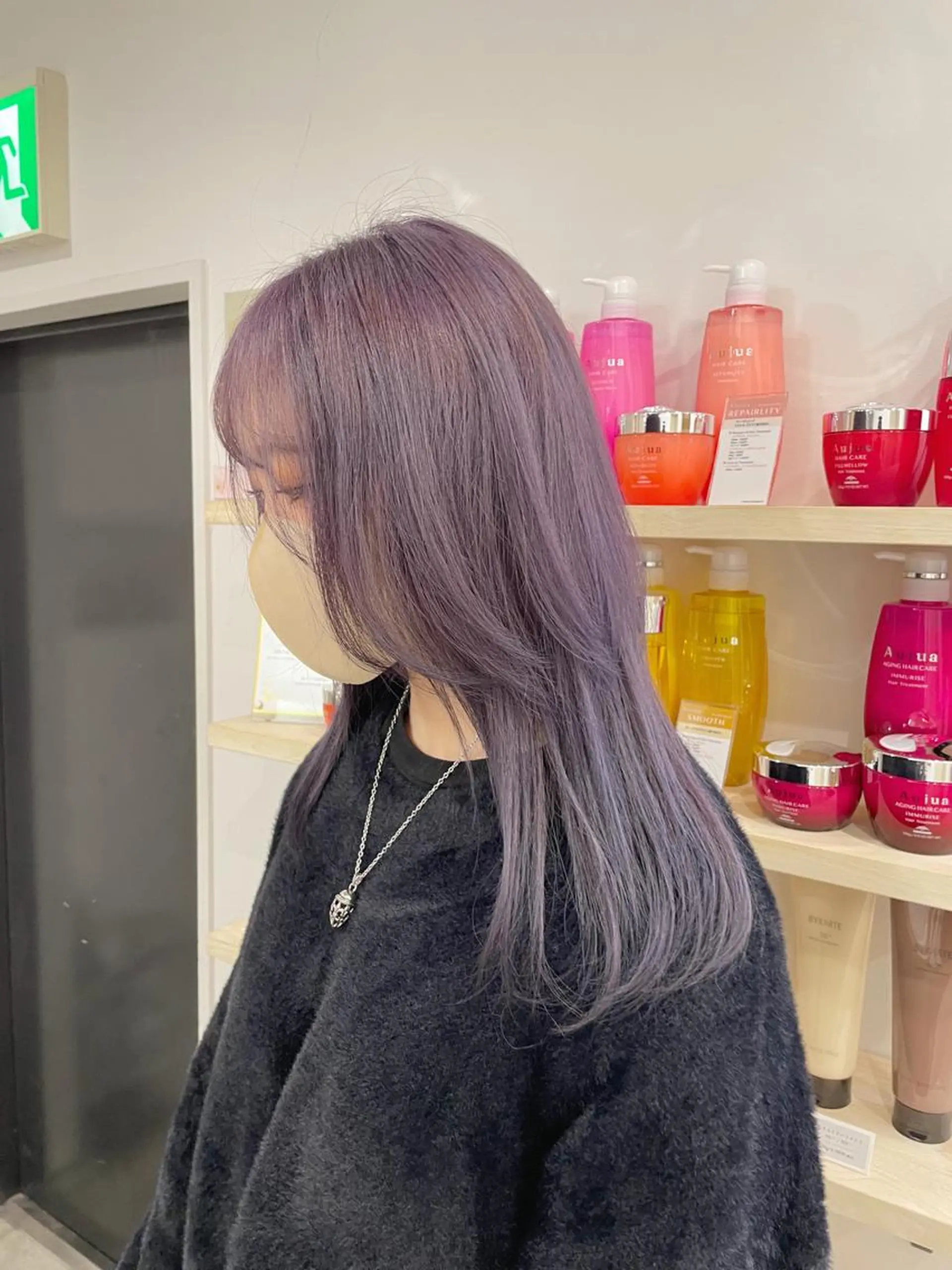 カラー ヘアカラー 尾形 日和のヘアスタイル