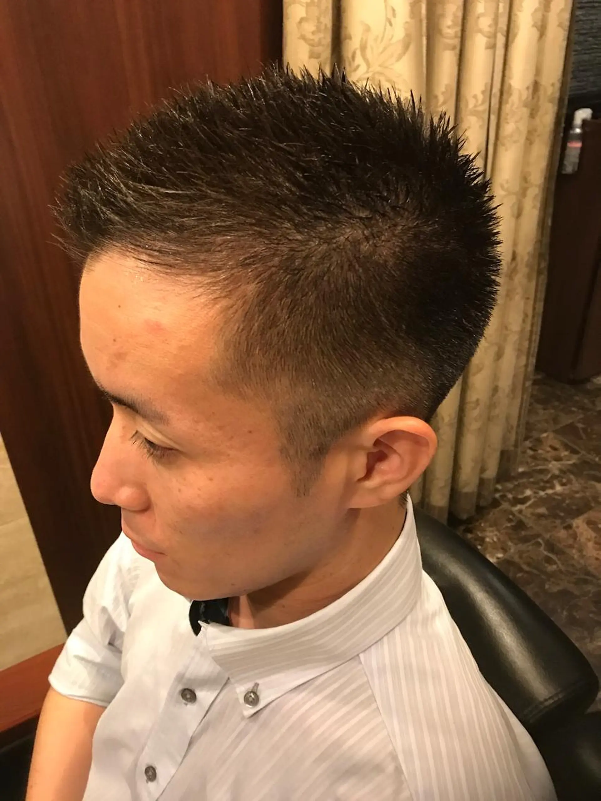 ショート メンズ ヒロ銀座 新橋日比谷口所属・ギンザ ヒロのヘアスタイル