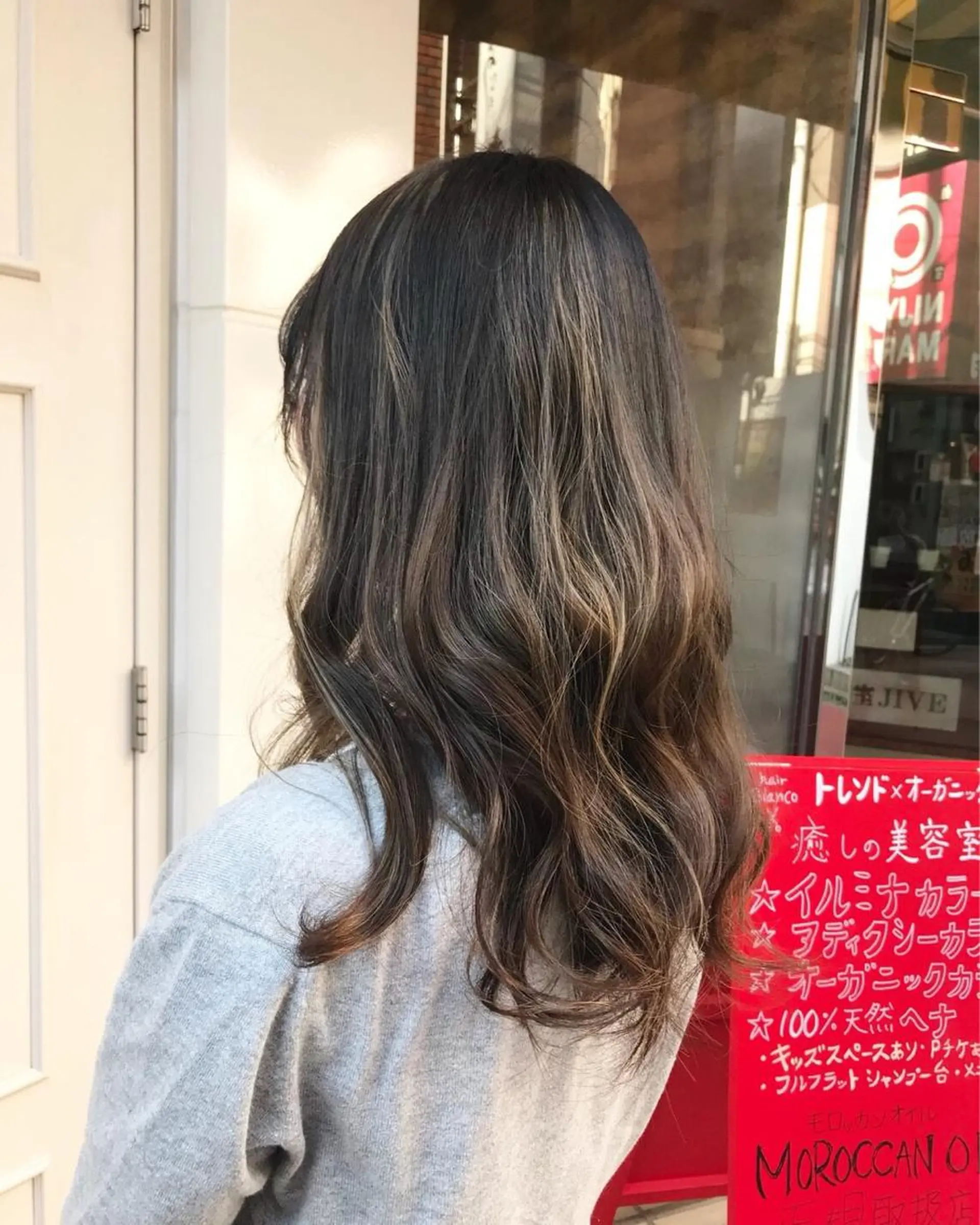 セミロング カラー グレージュ ハイライトカラー ハイライト 💈Blanco💈 カラー&ケア🌈のヘアスタイル
