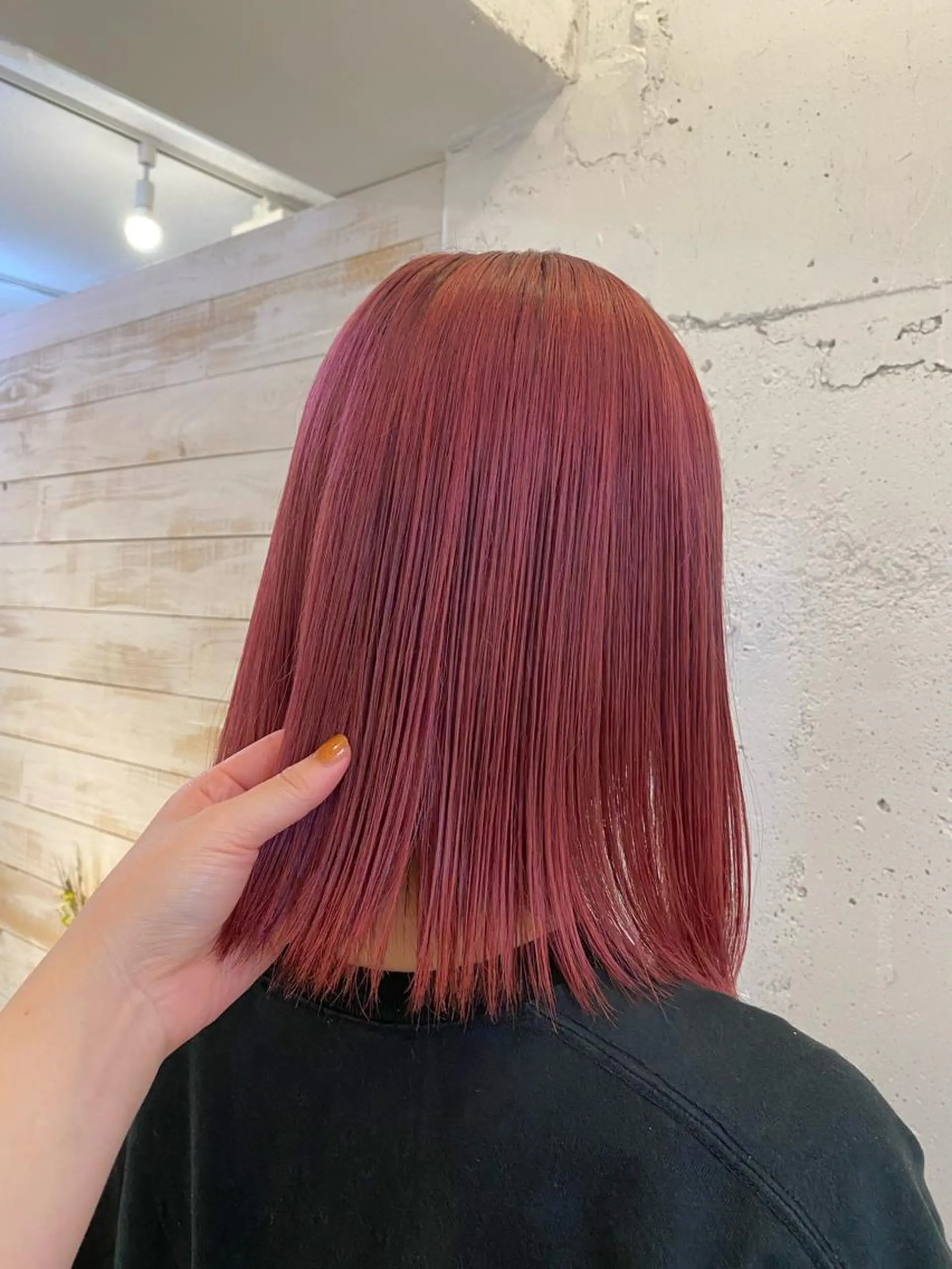 セミロング カラー ブリーチ ケアブリーチ ピンクカラー 髪質改善 ブリーチなしカラー レイヤーカットのヘアスタイル