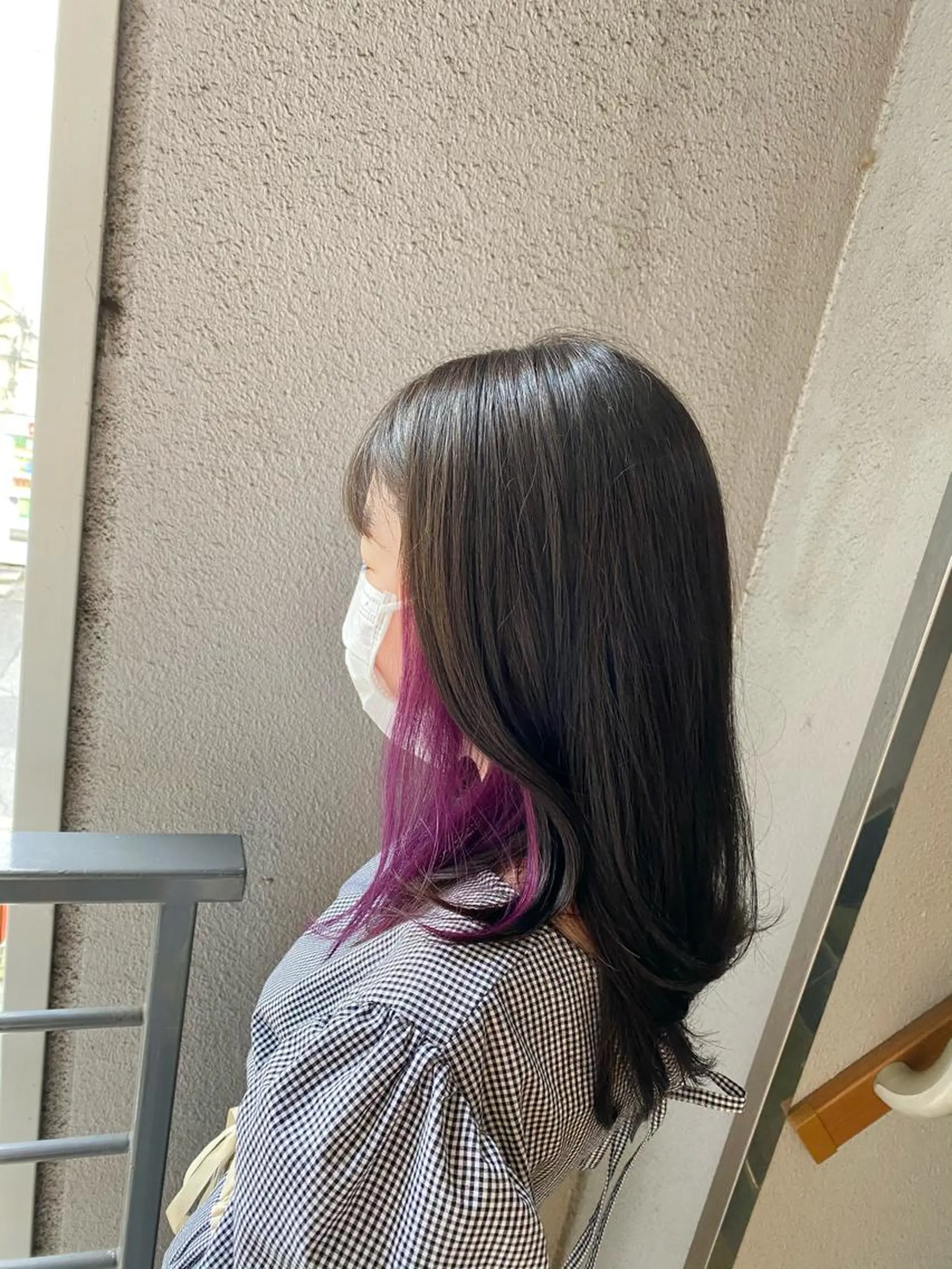 ロング カラー インナーカラー バイオレットカラー ロング ヘアカラー トリートメント Kazu .Kのヘアスタイル