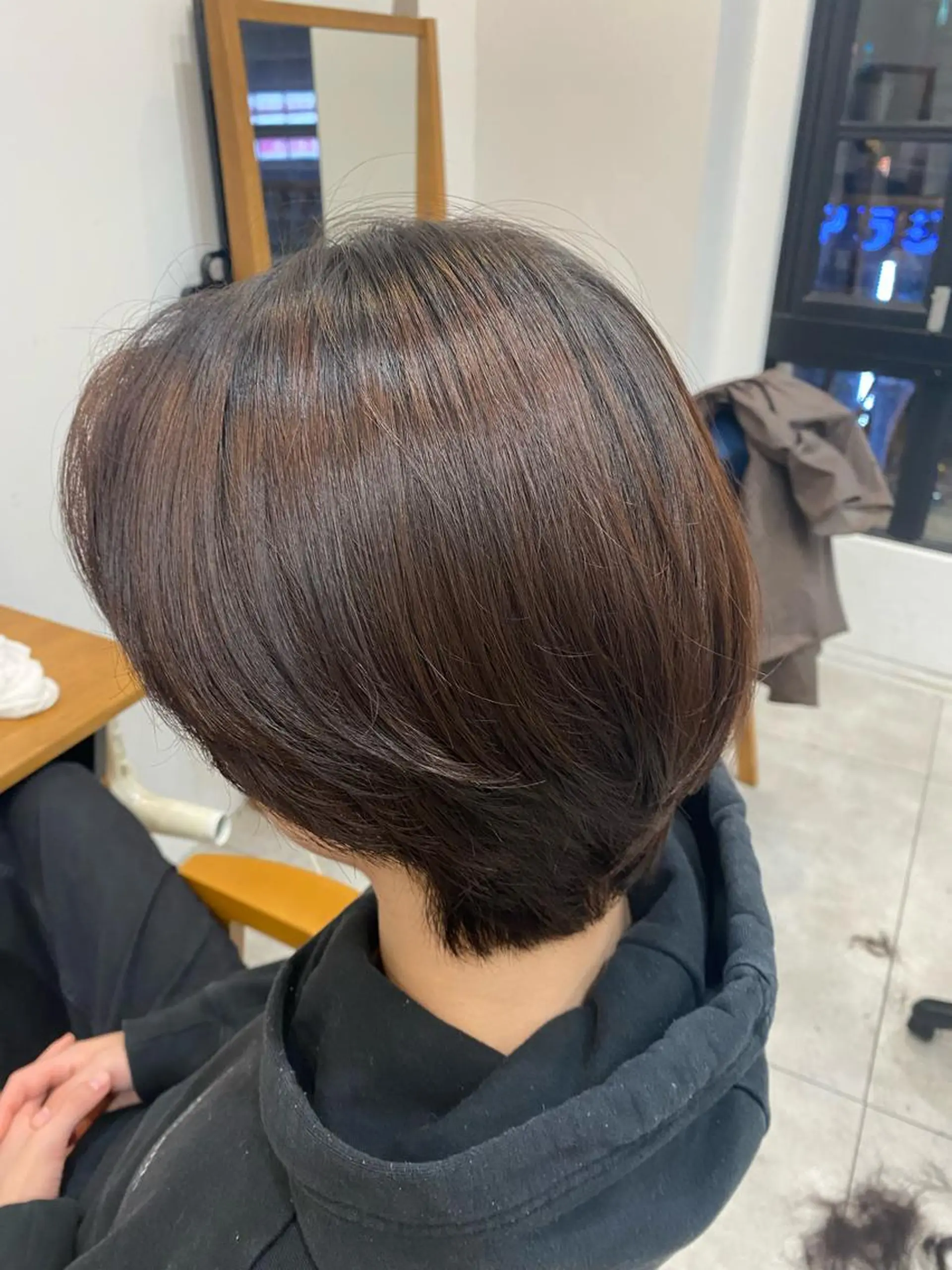 ミディアム mio/⭐︎ ブリーチ指名No.1のヘアスタイル