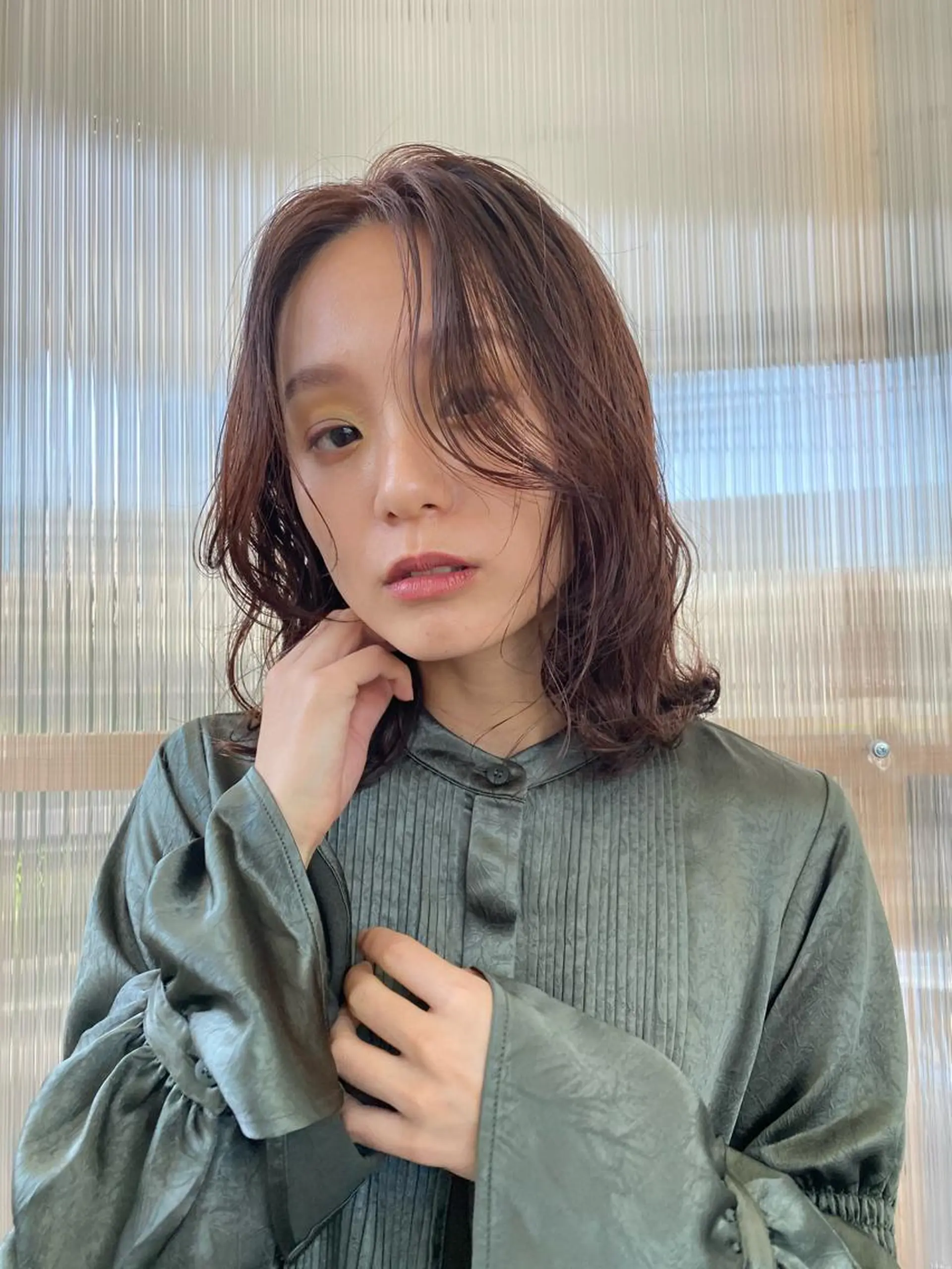 ミディアム カラー 中村 瑞希のヘアスタイル