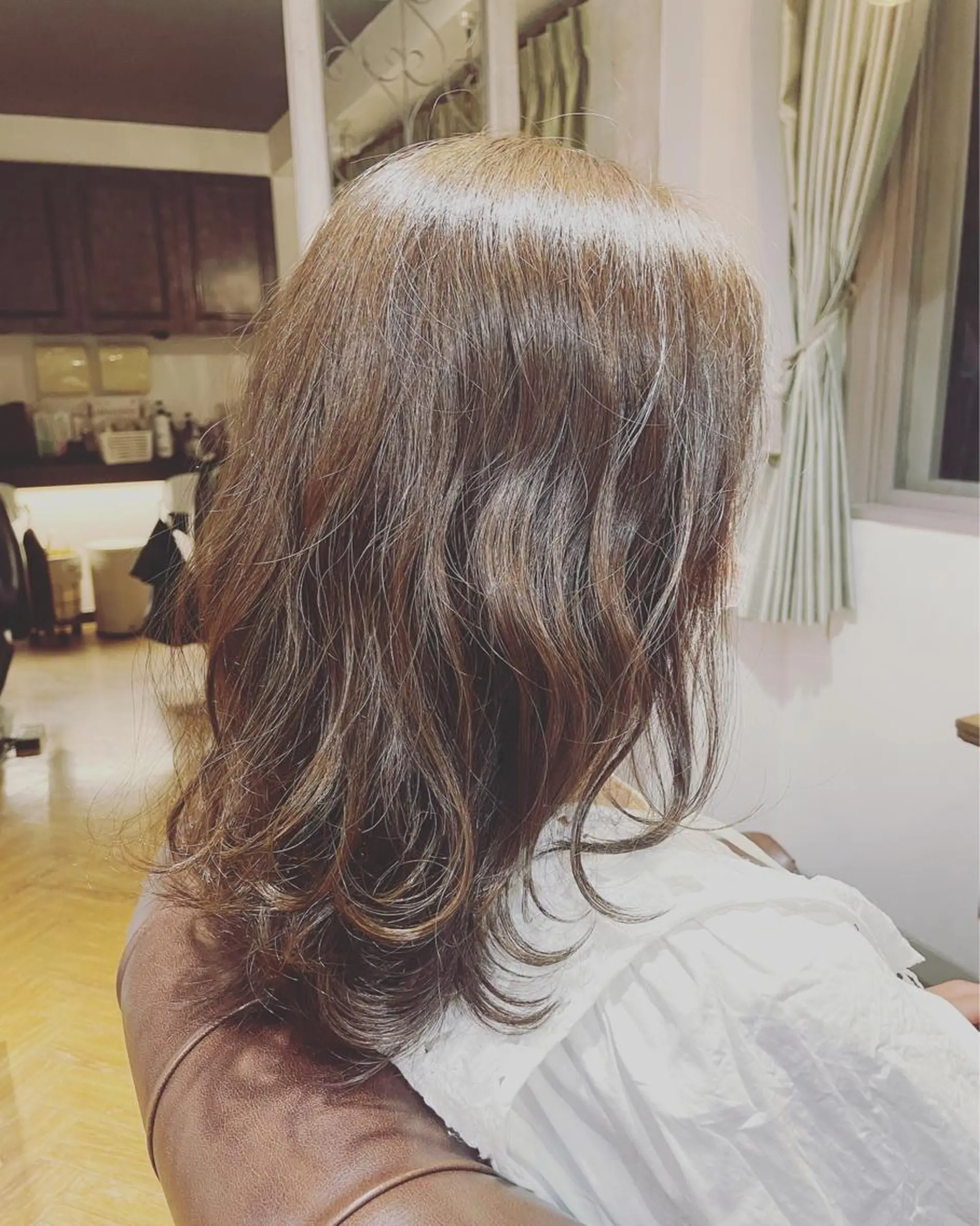 ロング カラー ヘアアレンジ 透明感カラー オレンジ 三好 祐希のヘアスタイル