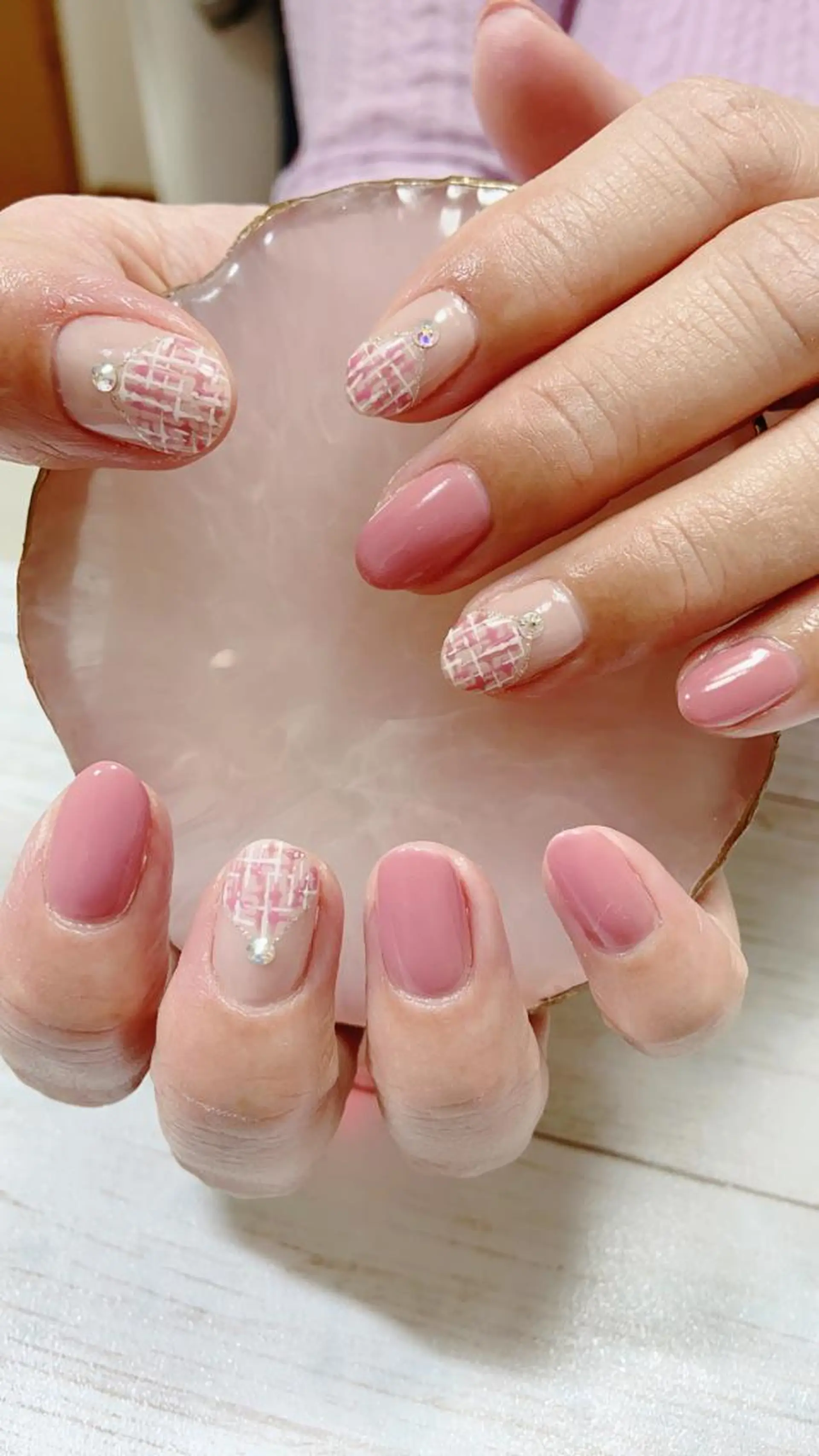 ネイル ツイードネイル ハンドネイル フットネイル Lokahi NAILのネイルデザイン