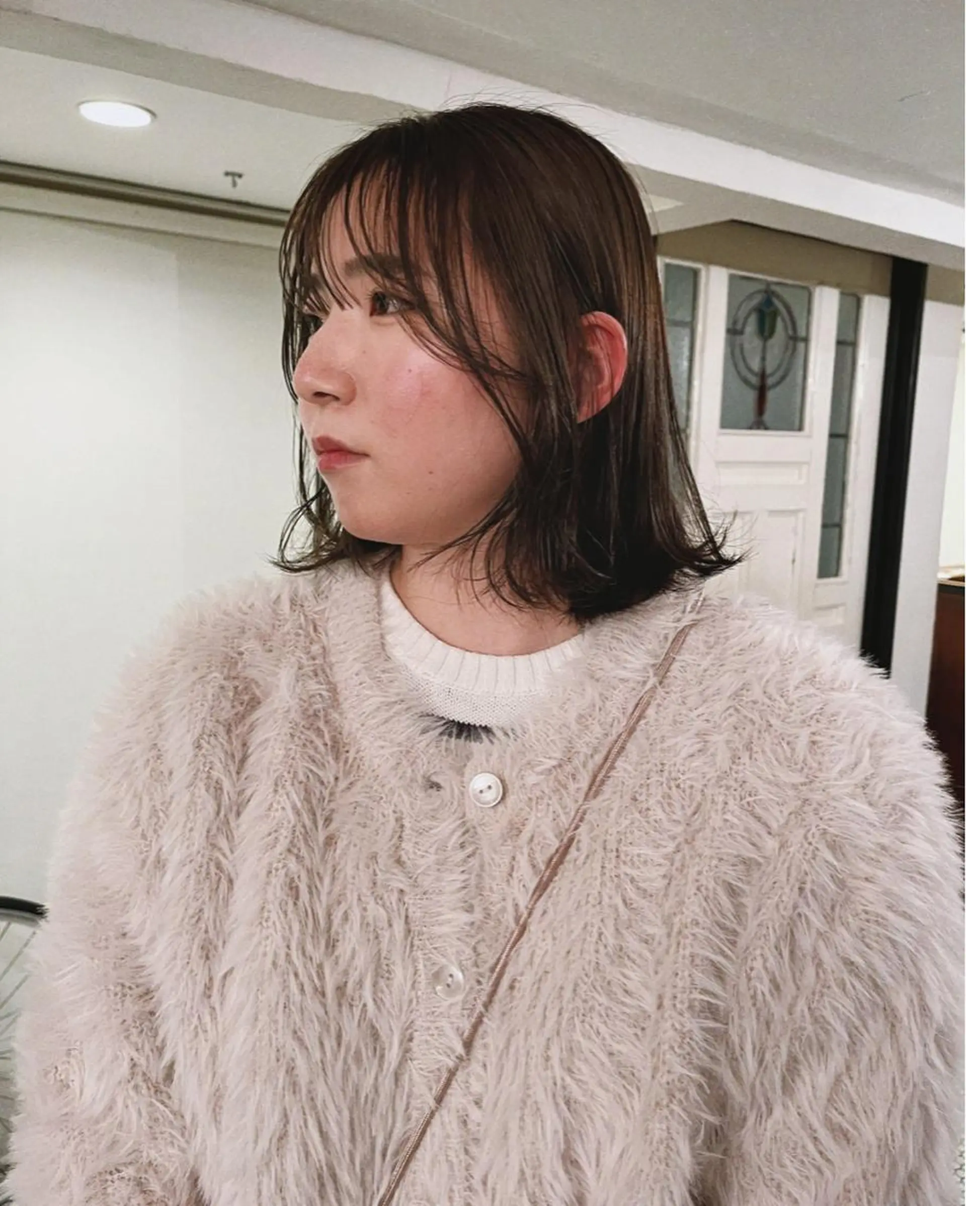 ミディアム カラー ベージュカラー ブリーチ ブリーチなしカラー オリーブベージュ 🌿ショートヘア 🌿conatsuのヘアスタイル