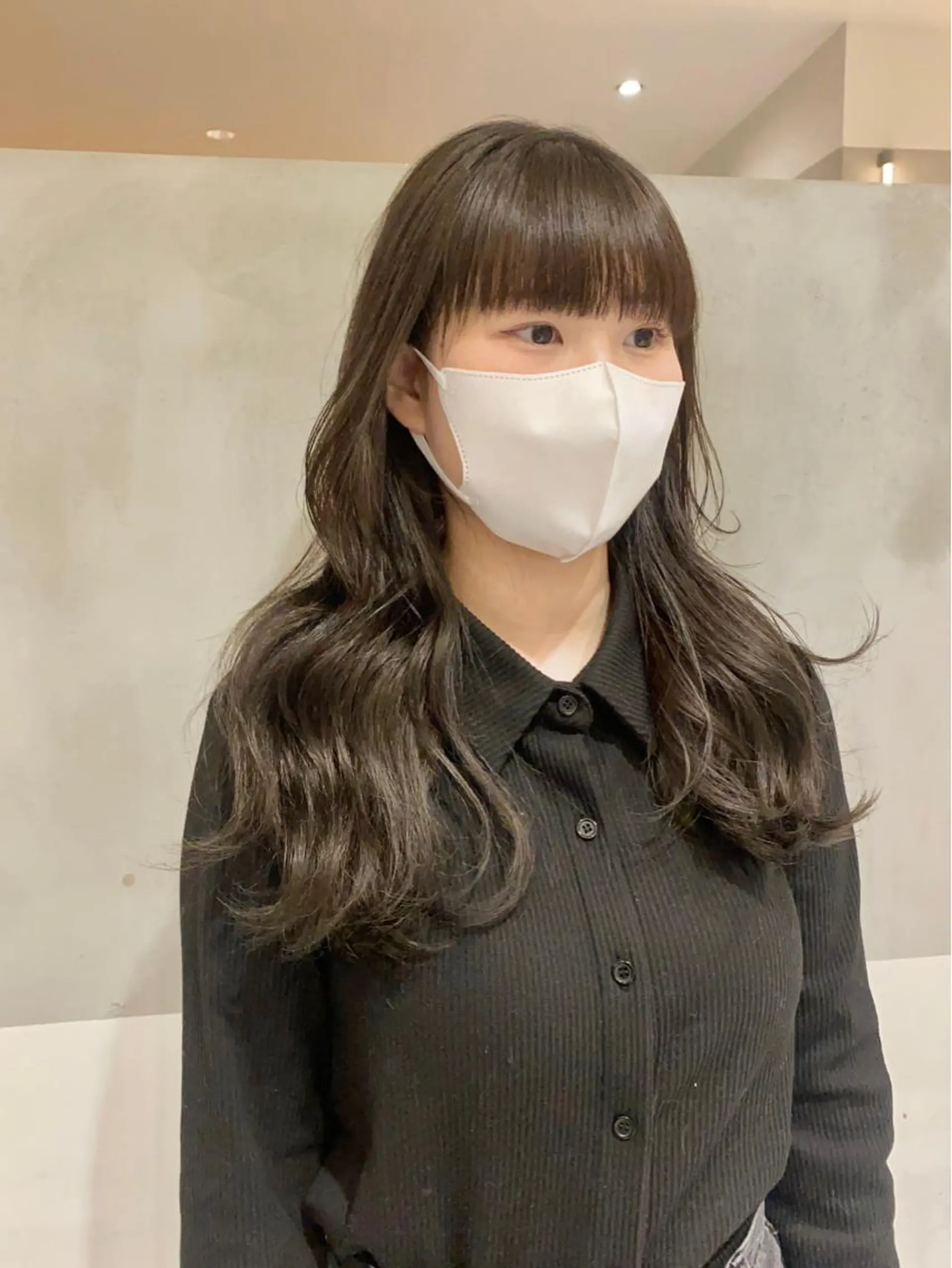 ロング ヘアカラー トリートメント ヘアセット 韓国レイヤーカット 🇰🇷mireiのヘアスタイル