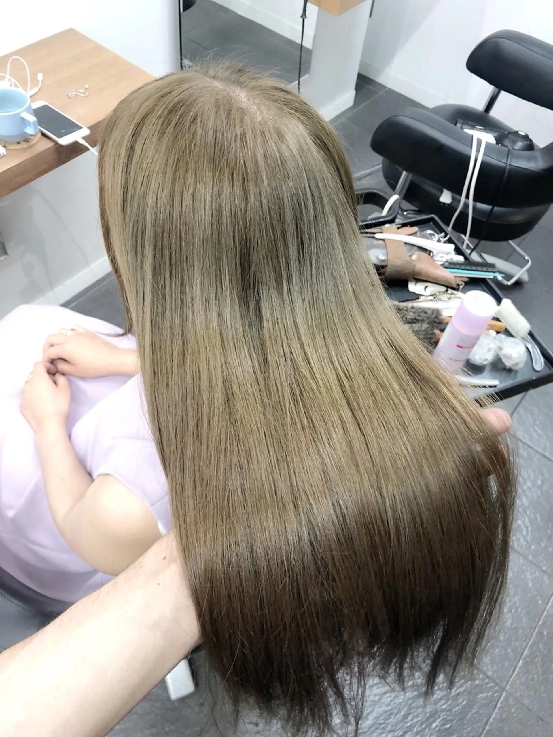 カラー グレージュ イルミナカラー カーキグレージュ トップスタイリスト Yamato.hのヘアスタイル