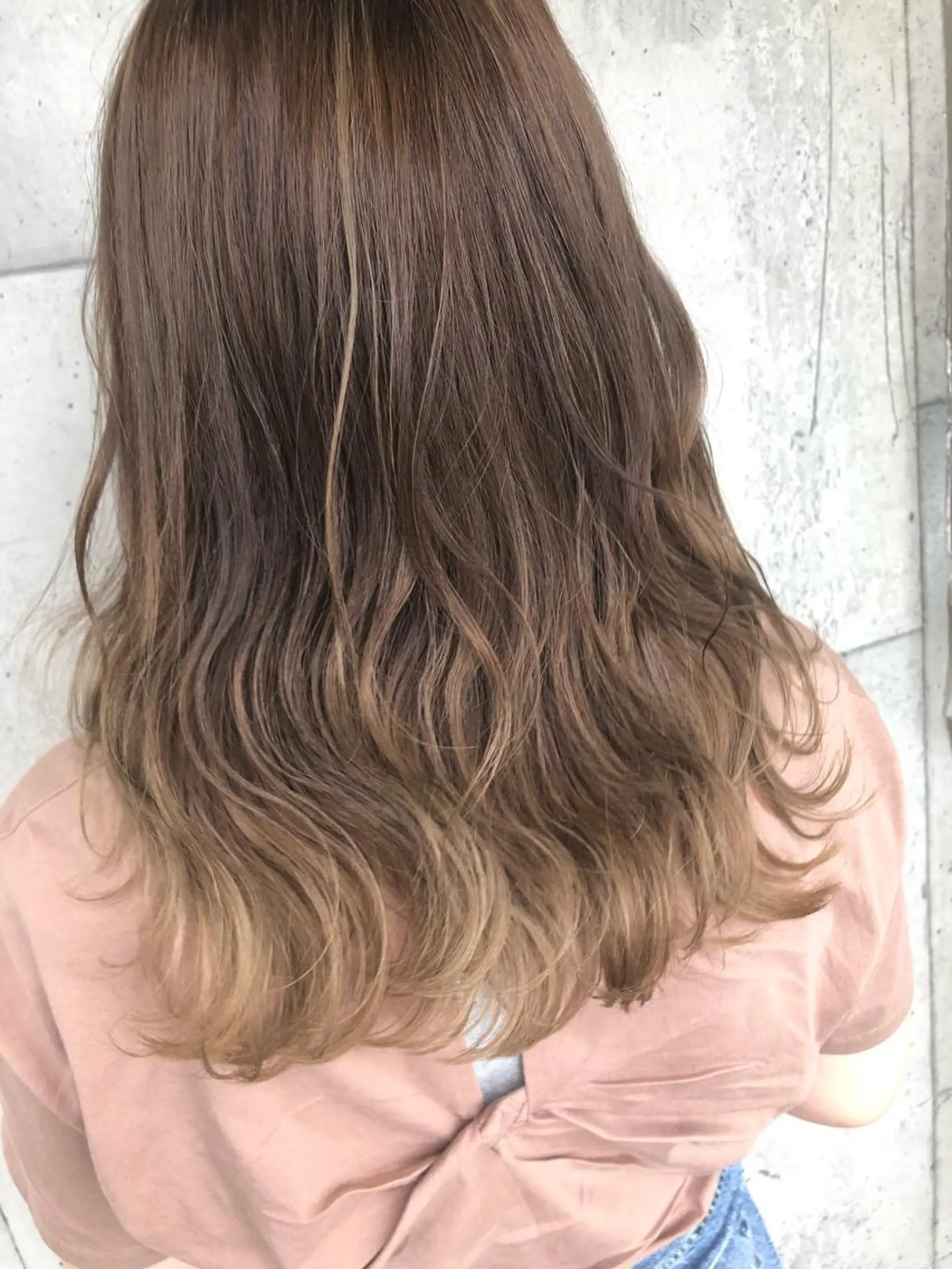 セミロング カラー ベージュカラー hair  space Atoz所属・東 寛道のヘアスタイル