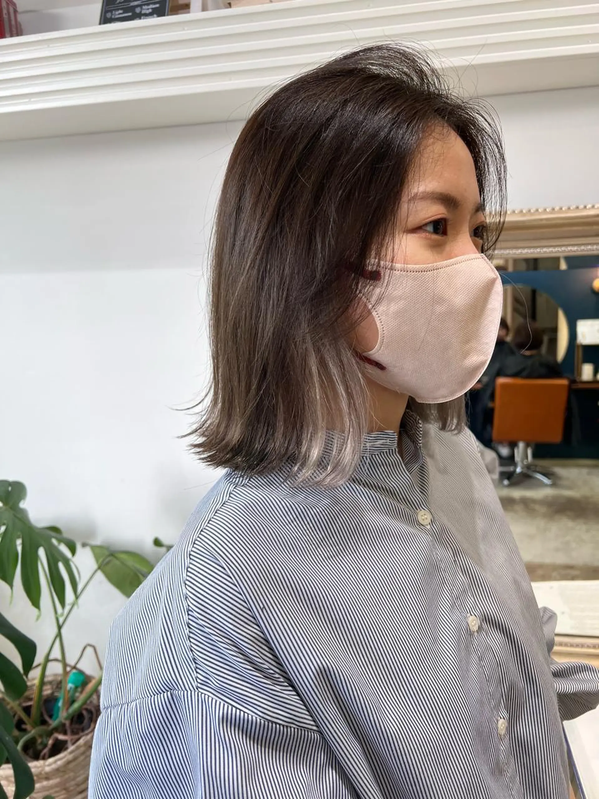 セミロング カラー ヘアアレンジ グレージュ オリーブグレージュ オリーブグレー ヘアカラー トリートメント ヘアセット 山口 竣也のヘアスタイル