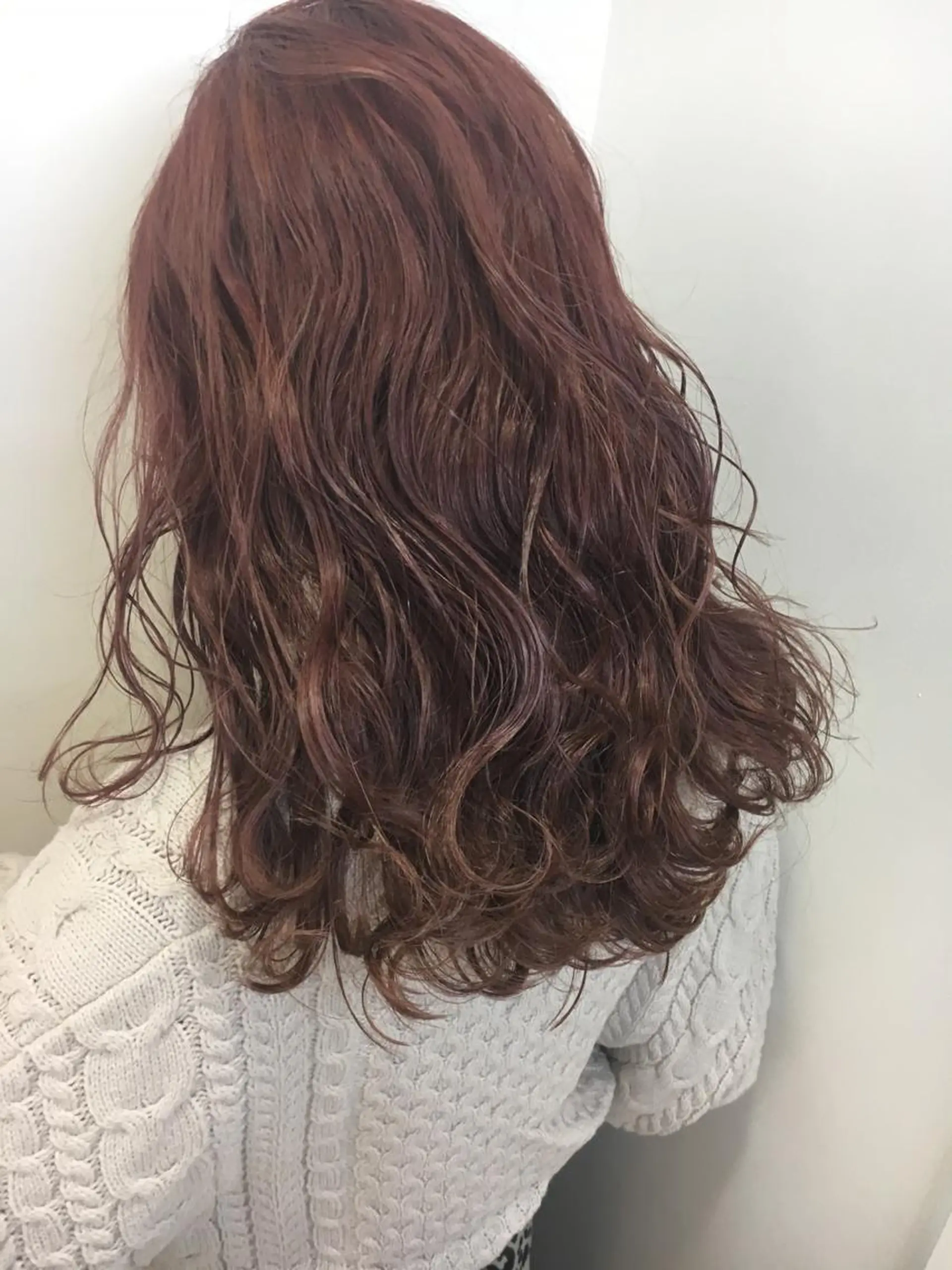 セミロング カラー ベージュカラー ブリーチ ピンクカラー ピンクベージュ ヘアカラー 永井 大希のヘアスタイル