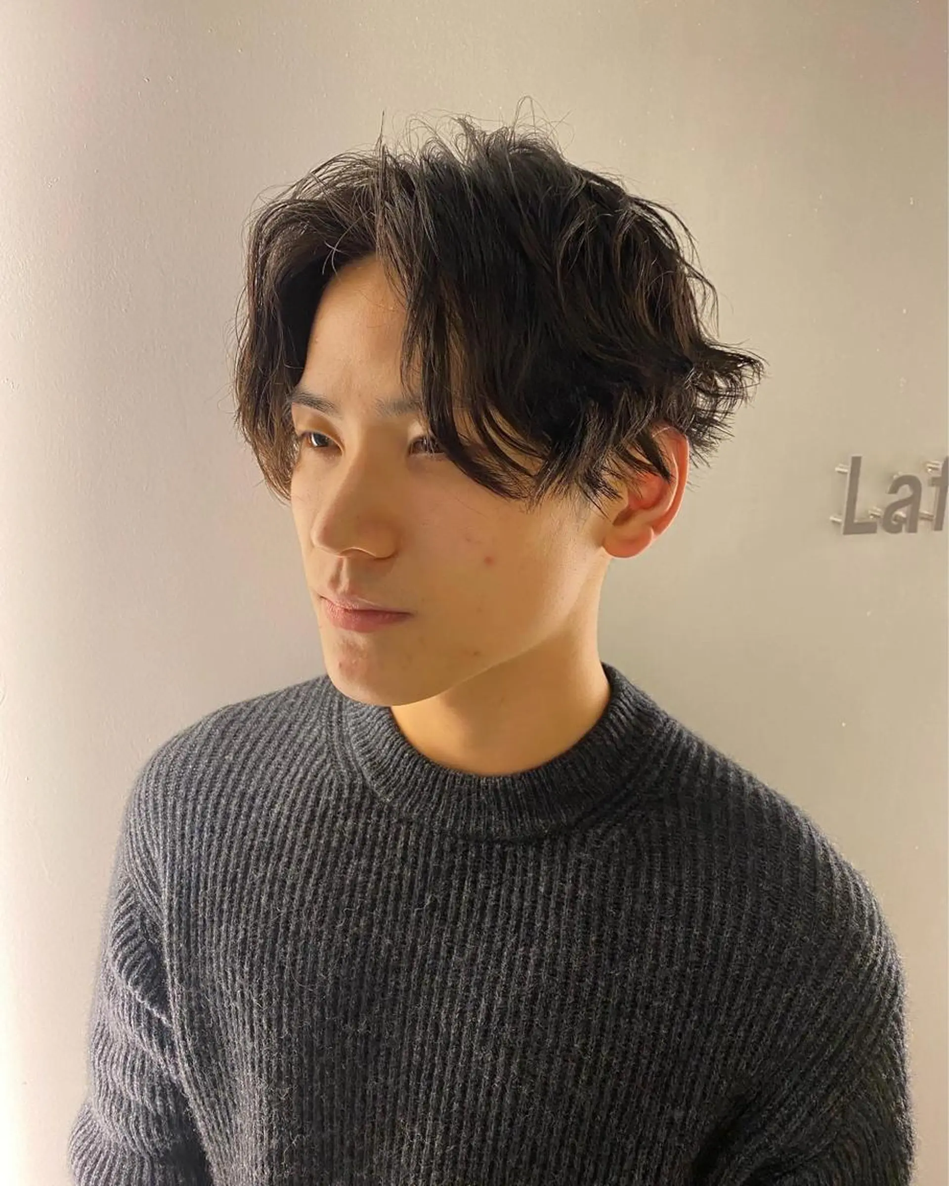 メンズ メンズパーマ メンズツイストパーマ ツイストパーマ カット パーマ 西山 恵太郎のヘアスタイル