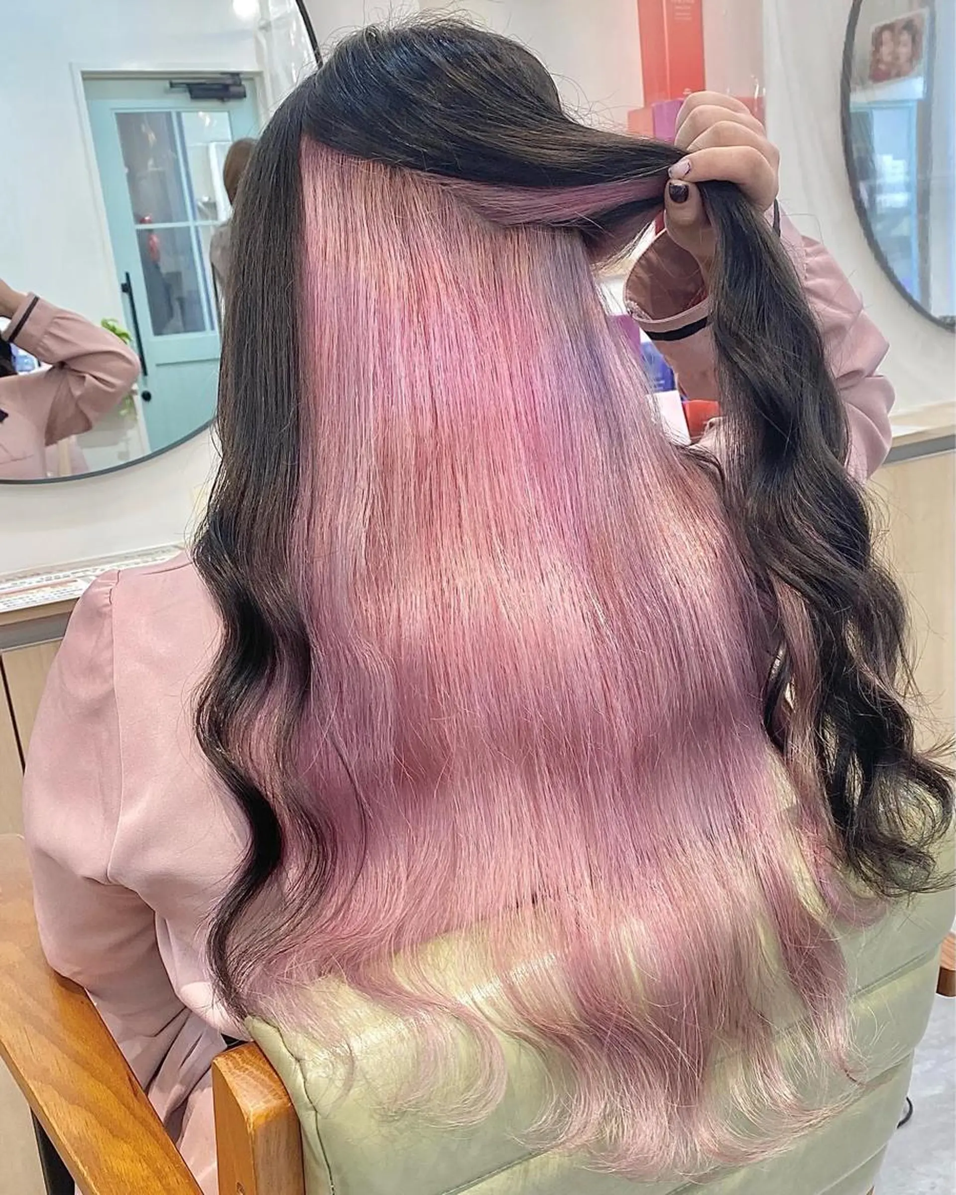 ロング カラー ピンクカラー カット ヘアカラー トリートメント ヘアセット 💘カラー特化美容師 尾崎拓己のヘアスタイル