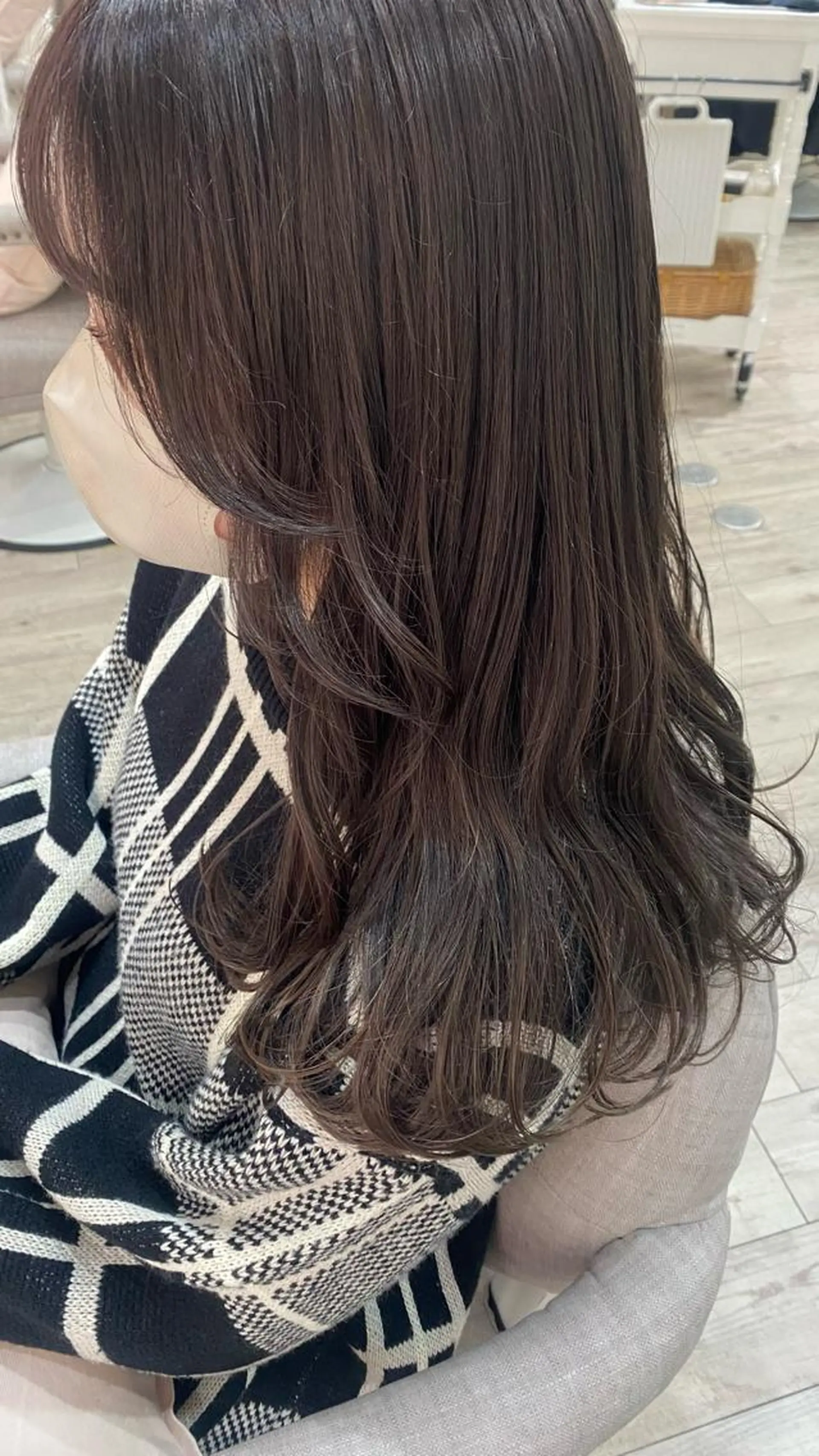 ロング 髪質改善サロン🫧 戎谷栞菜のヘアスタイル