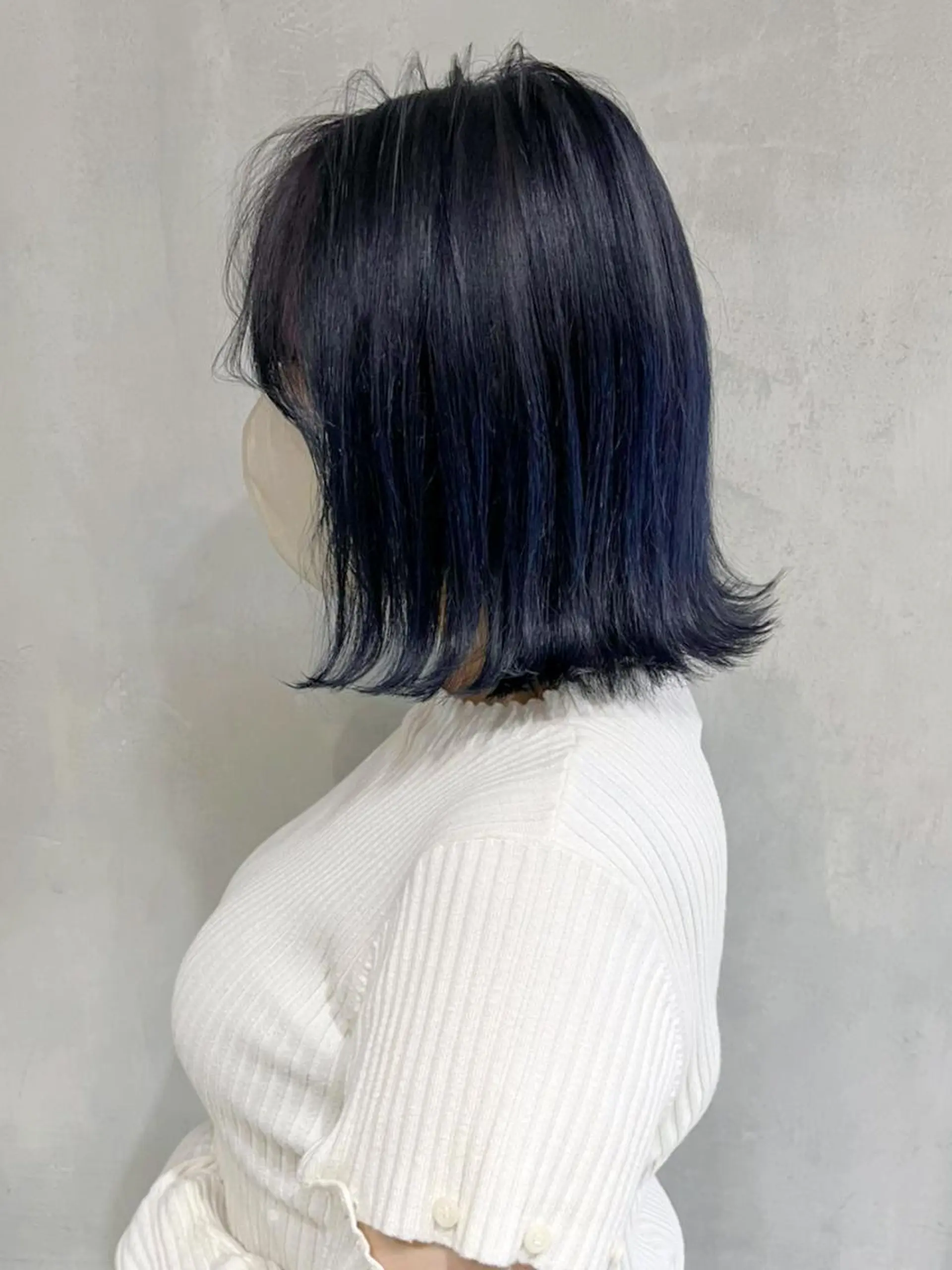 ミディアム カラー パーマ ヘアアレンジ ブルーカラー ボブ ITbyALBUM 下北沢店のヘアスタイル