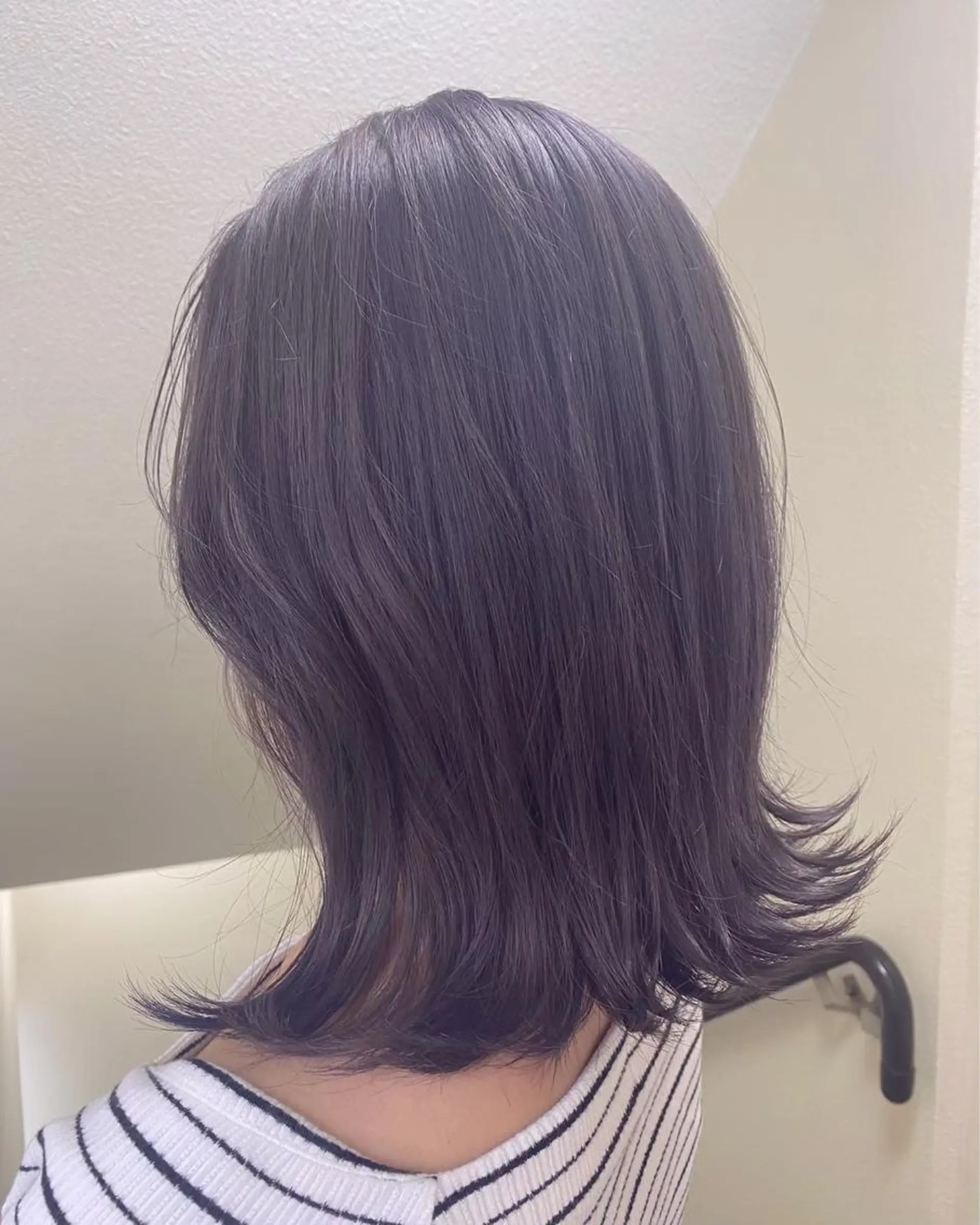セミロング カラー パーマ ヘアアレンジ メンズ キッズ ネイル マツエク・マツパ アイブロウ ショートボブ メンズバレイヤージュ メンズブリーチ メンズハイライト メンズハイトーン Eirデザイナーズ サロン茶屋町tomoのヘアスタイル