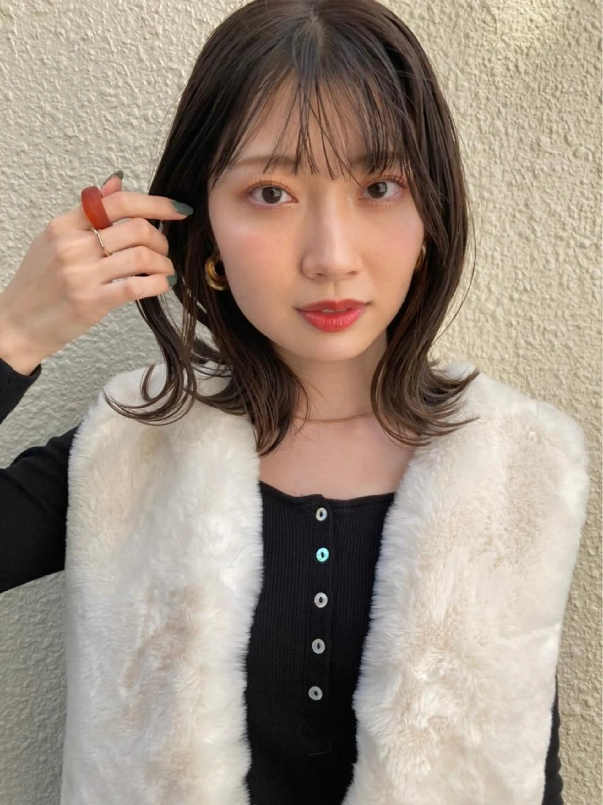 ミディアム カラー くびれヘア ヘアカラー nono🐈 本鵠沼駅から徒歩1分のヘアスタイル