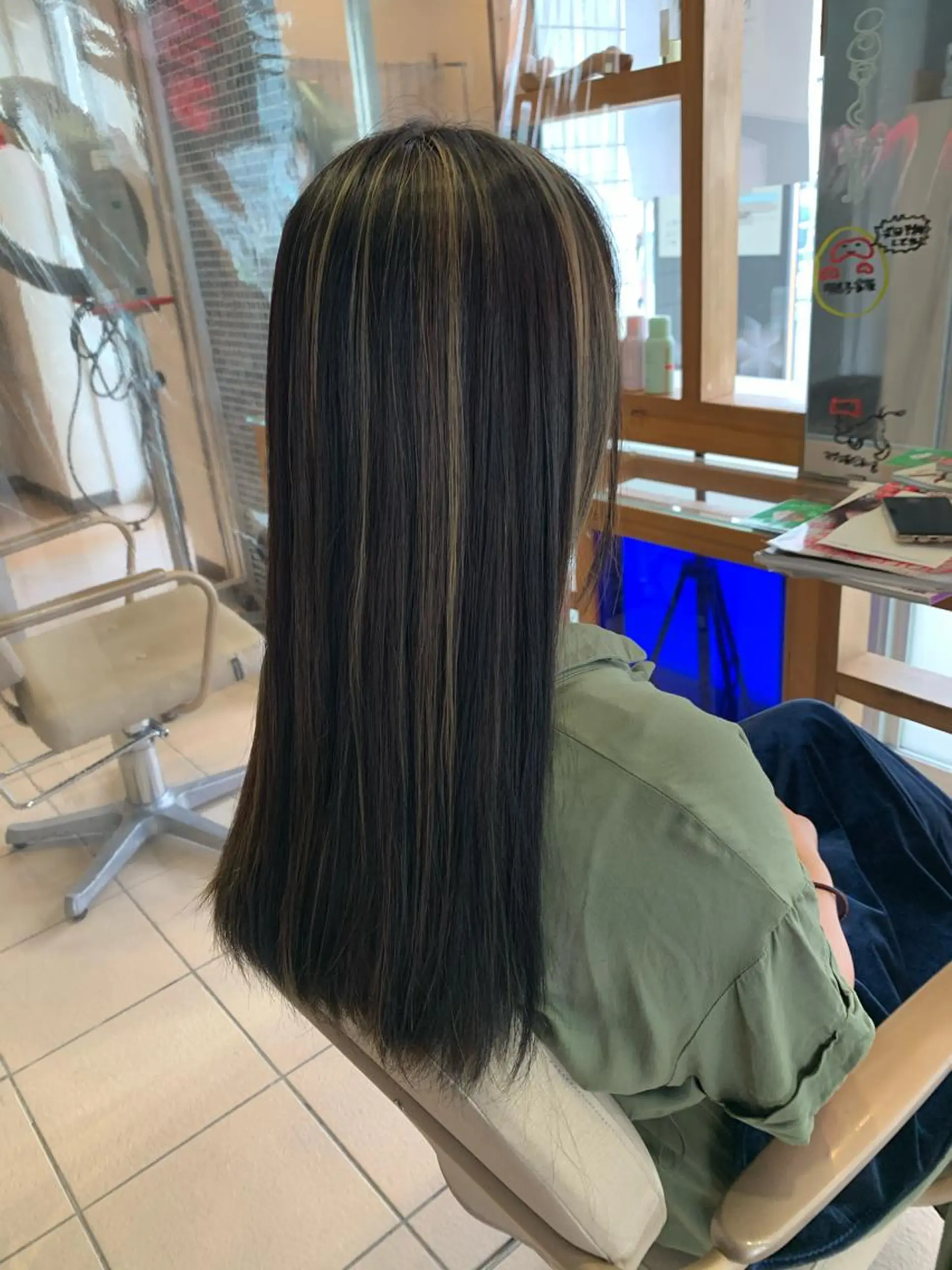 ロング カラー ハイライトカラー ハイライト 坂井翔 kiju オーナースタイリストのヘアスタイル