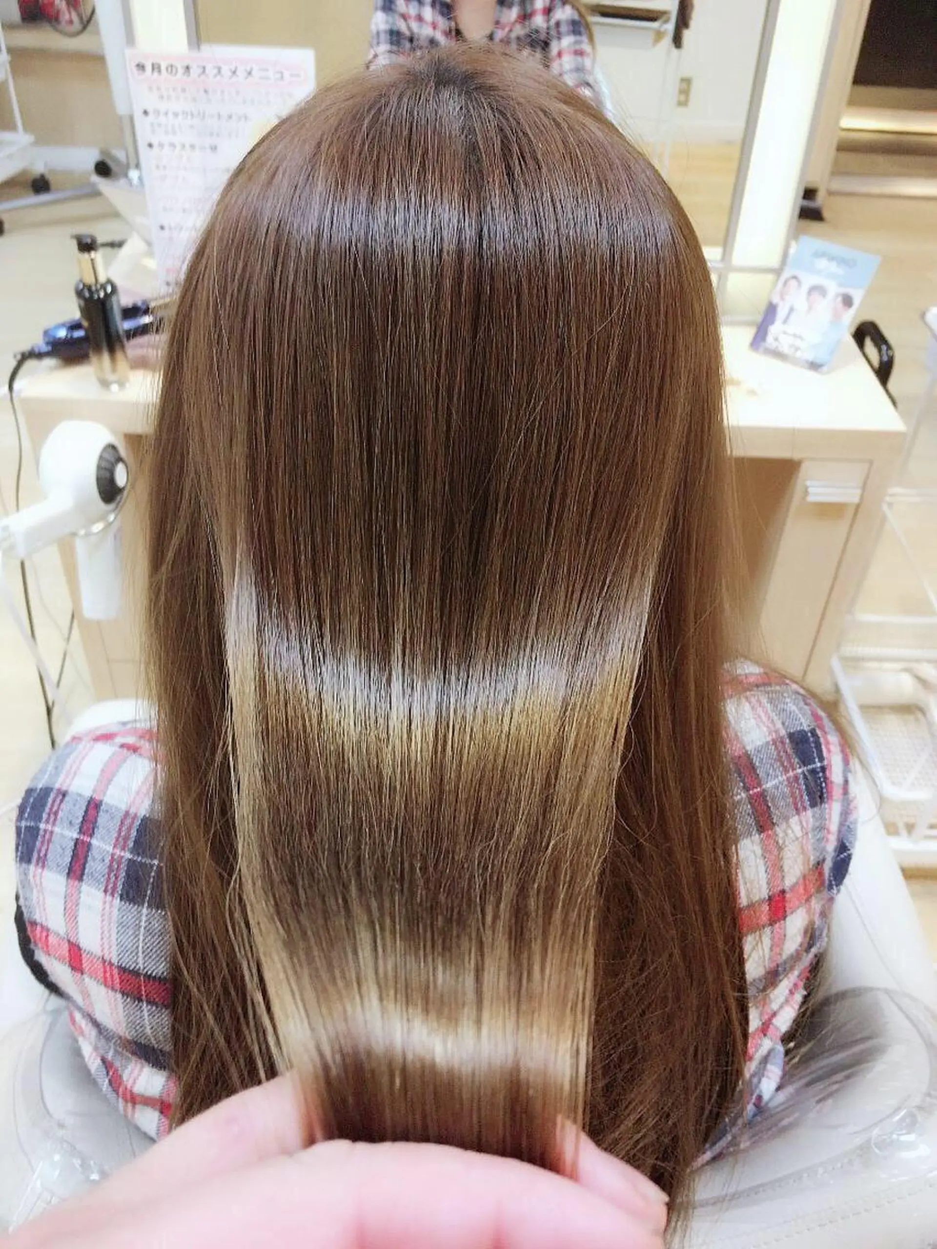 セミロング 縮毛矯正 大山 晃介のヘアスタイル