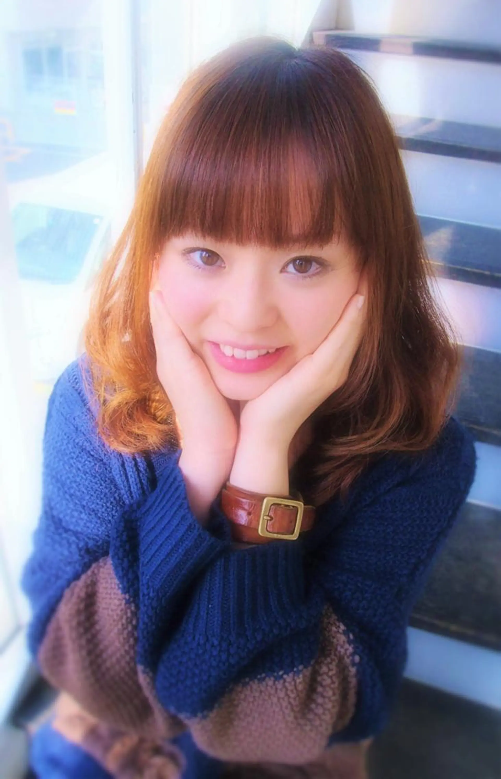 カラー パピヨンロゼ中川 愛のヘアスタイル