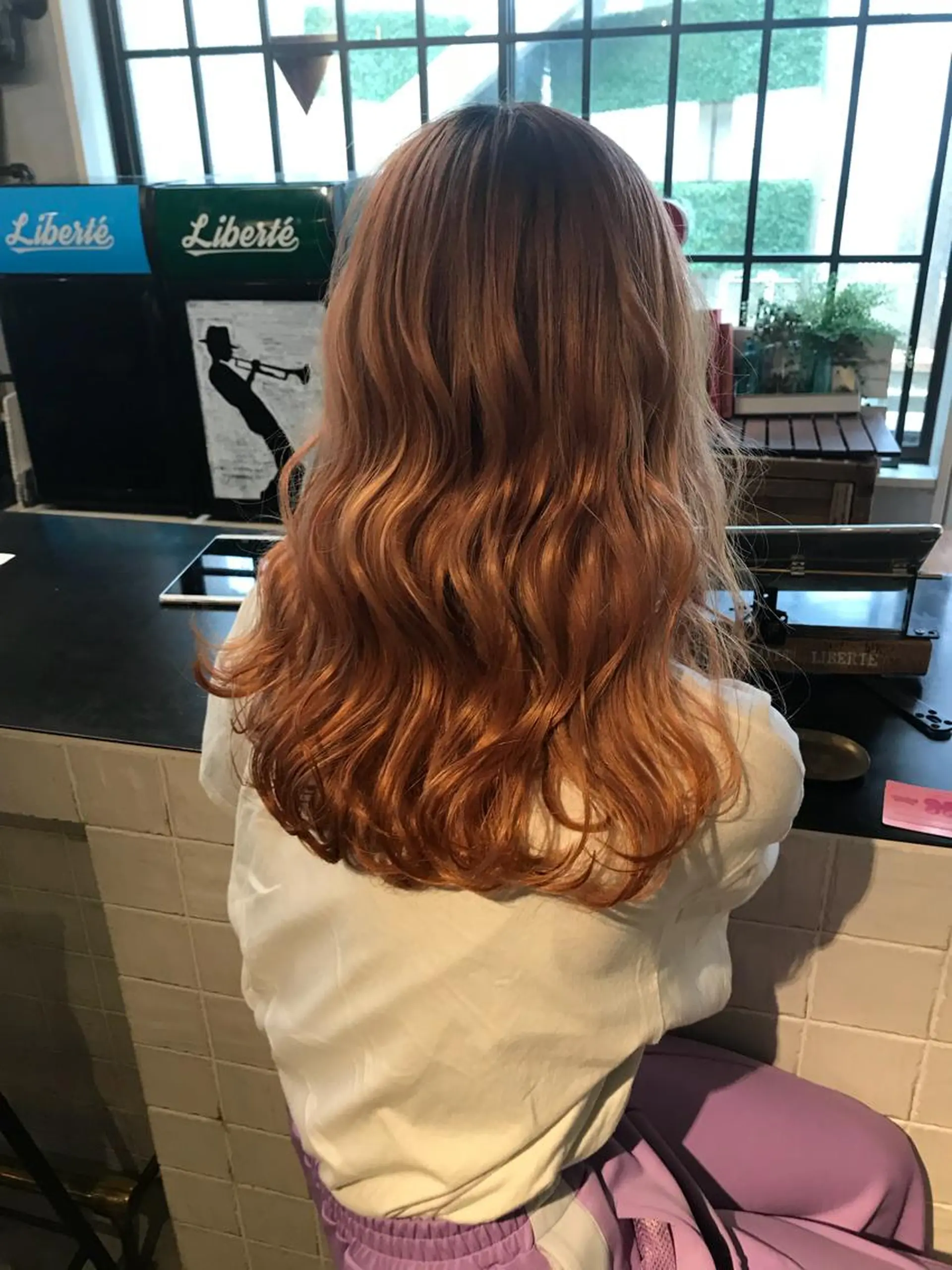 ロング ロング 再現度&髪質改善 LISAのヘアスタイル