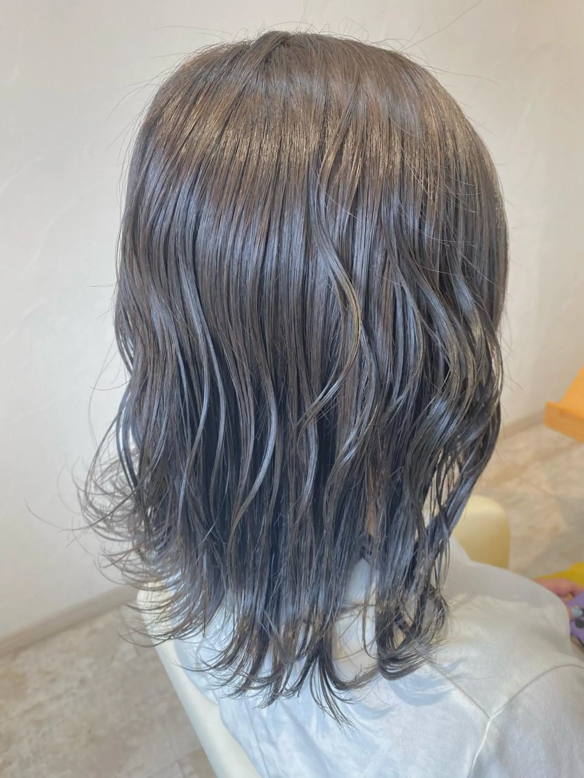 セミロング カラー ヘアアレンジ Design Color🐰アユミのヘアスタイル