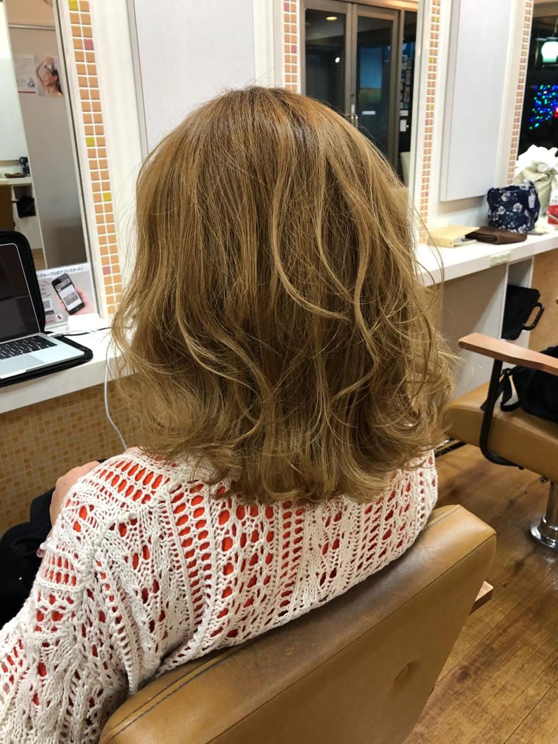 ミディアム カラー omocha hair salon所属・大嶋 伸吾のヘアスタイル