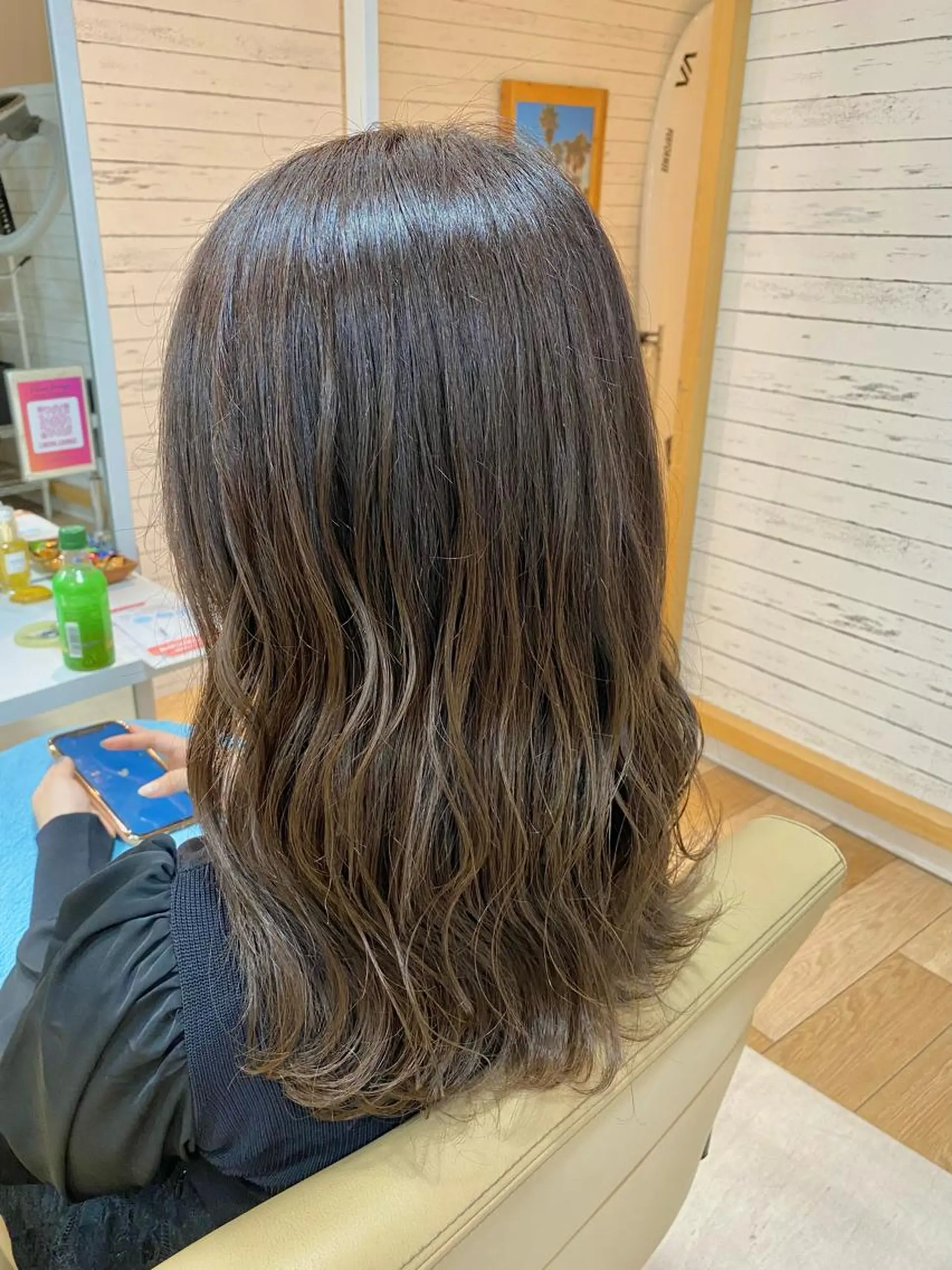 ミディアム カット ヘアカラー トリートメント 荒木 たけるのヘアスタイル