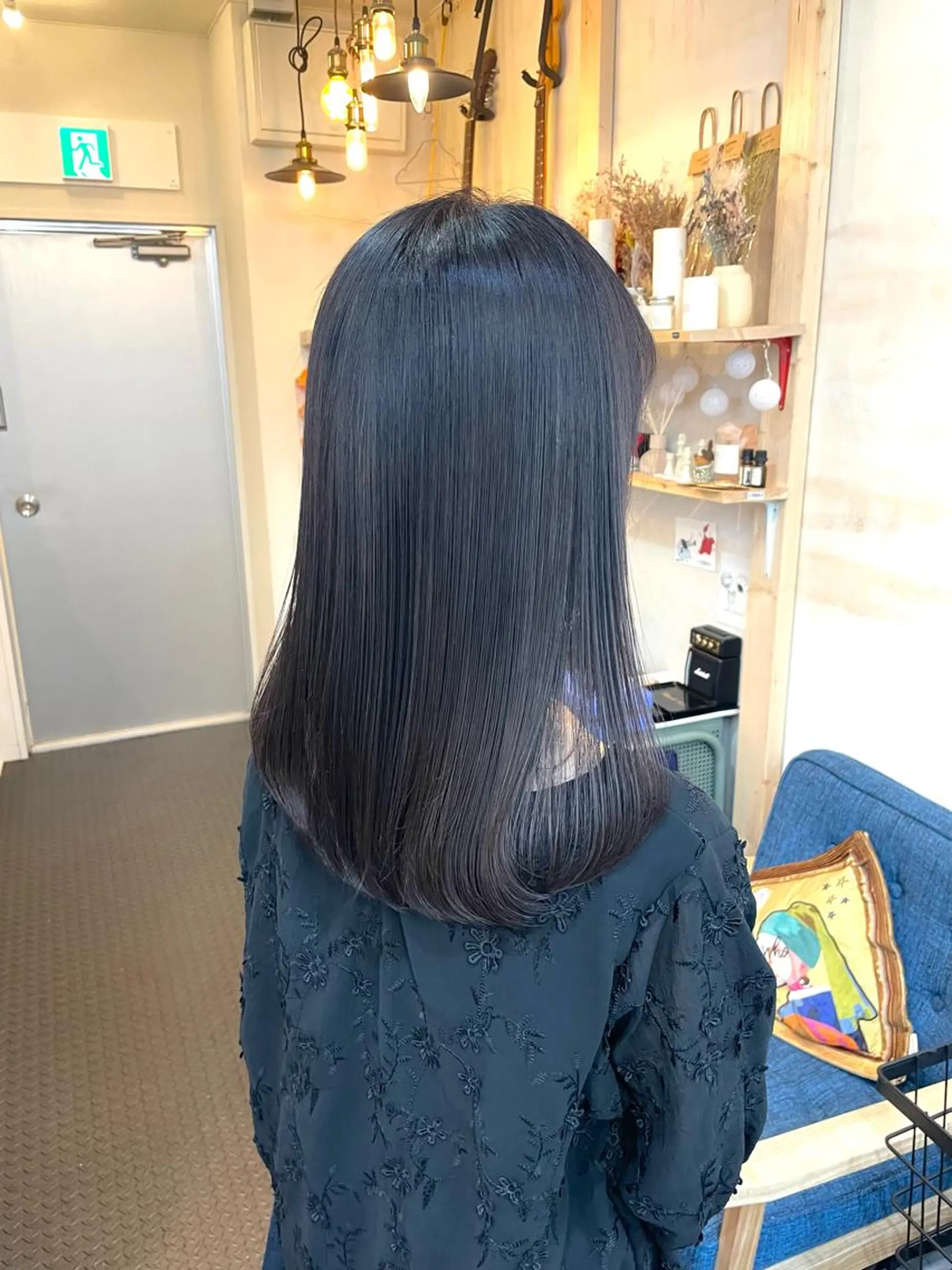 ロング カラー トリートメント SUN GLOW  サングロウ所属・ナカノメ トシアキのヘアスタイル